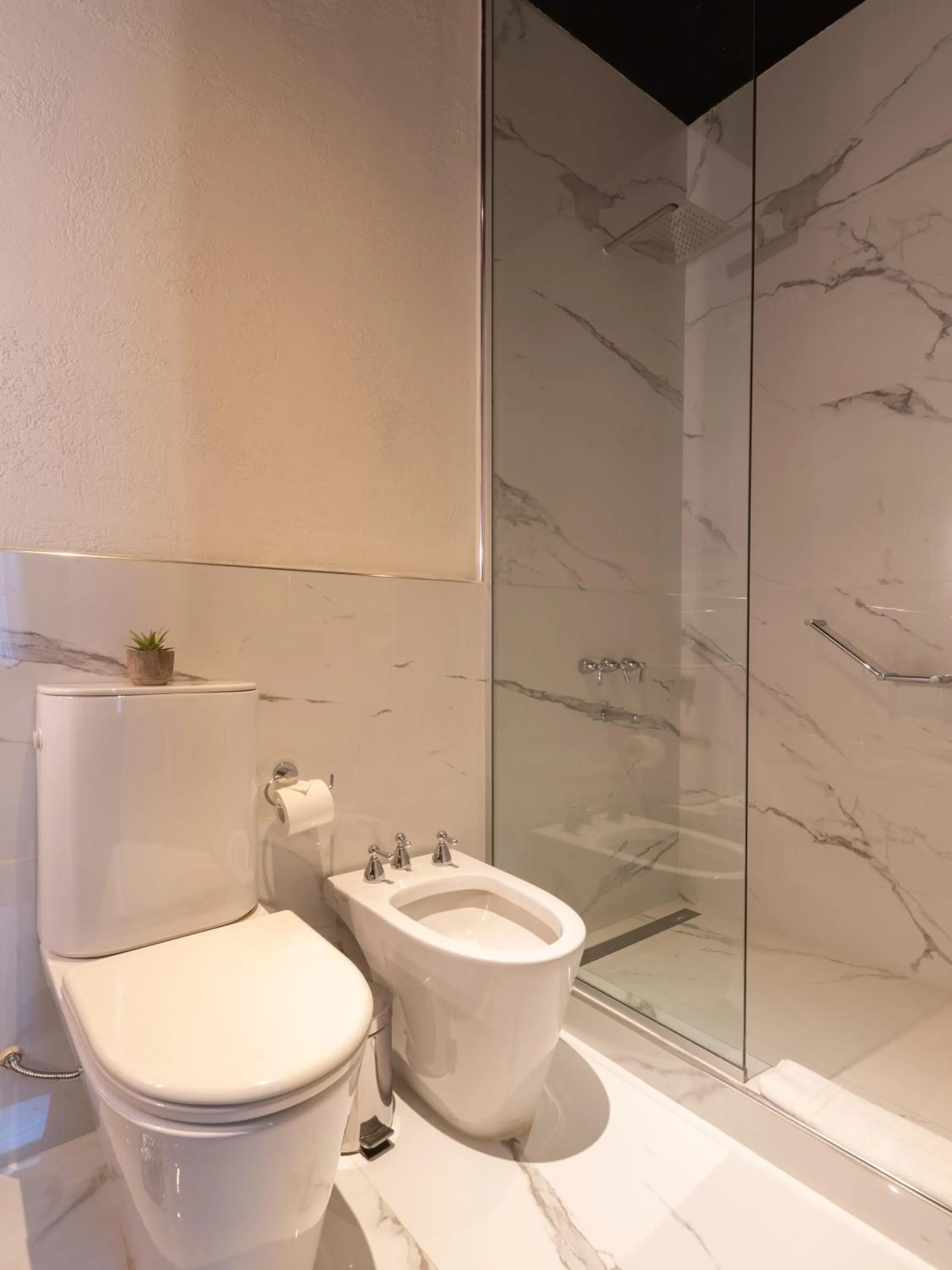 Bathroom in Azur Hotel & Spa