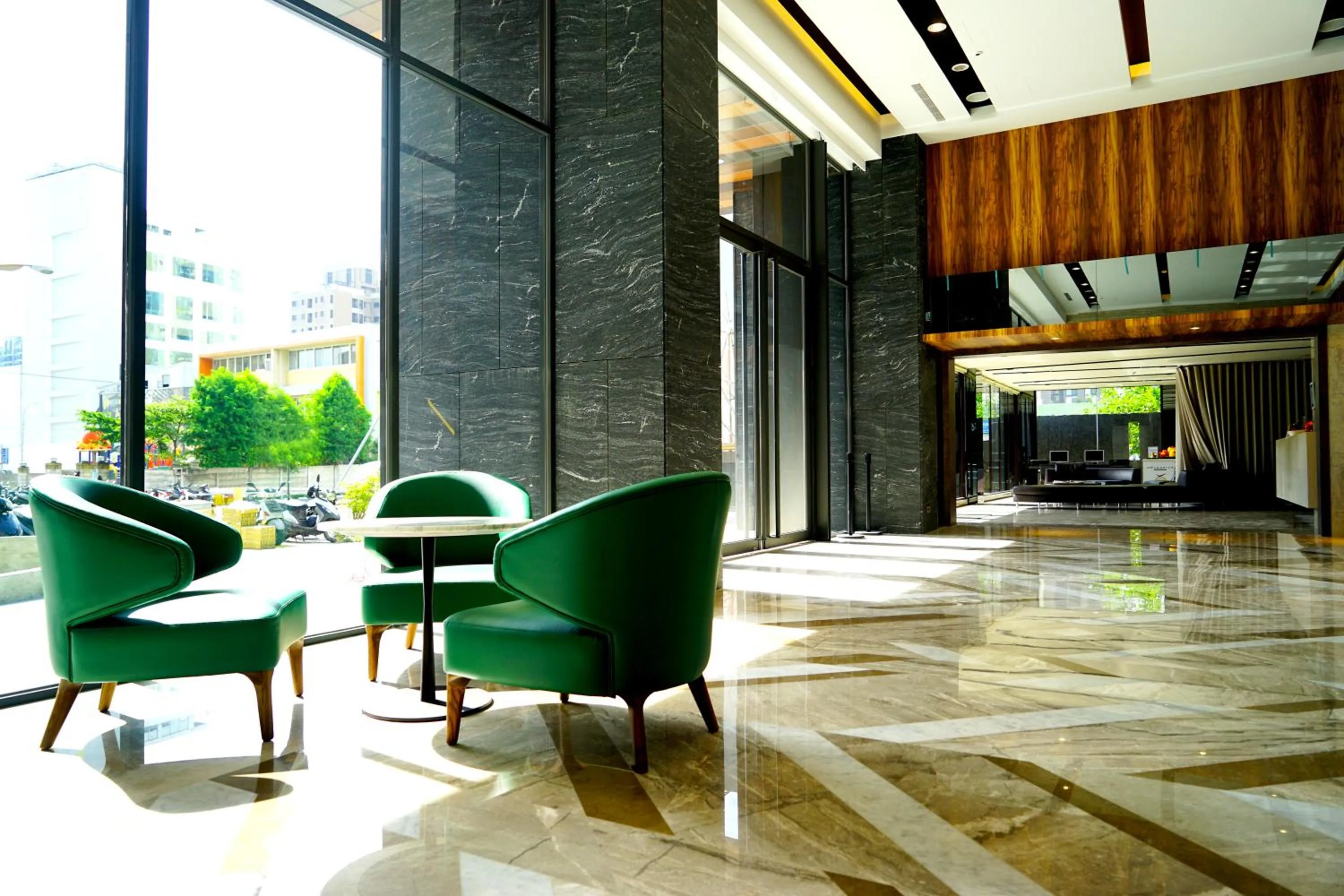 Lobby or reception in Kun Tour