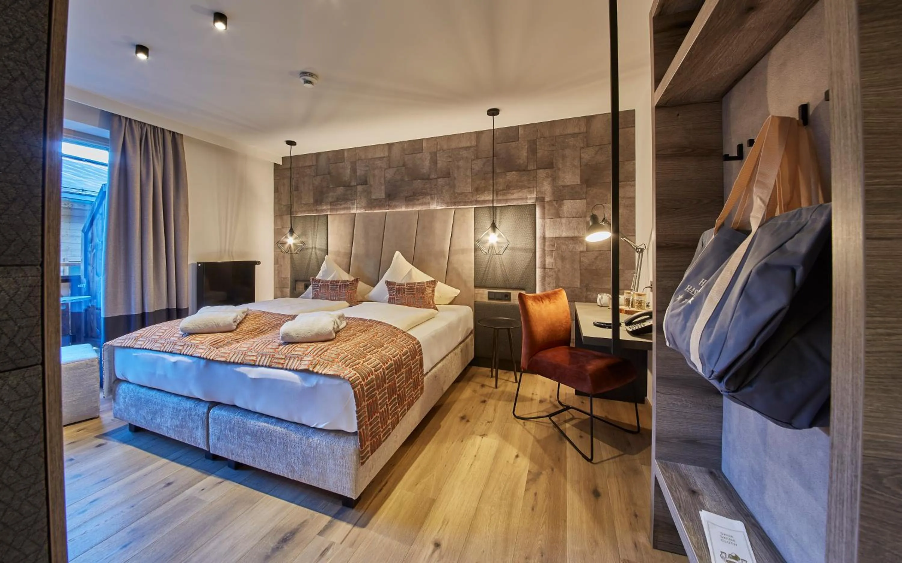 Photo of the whole room, Bed in Hotel Hasenauer 4 Sterne Superior