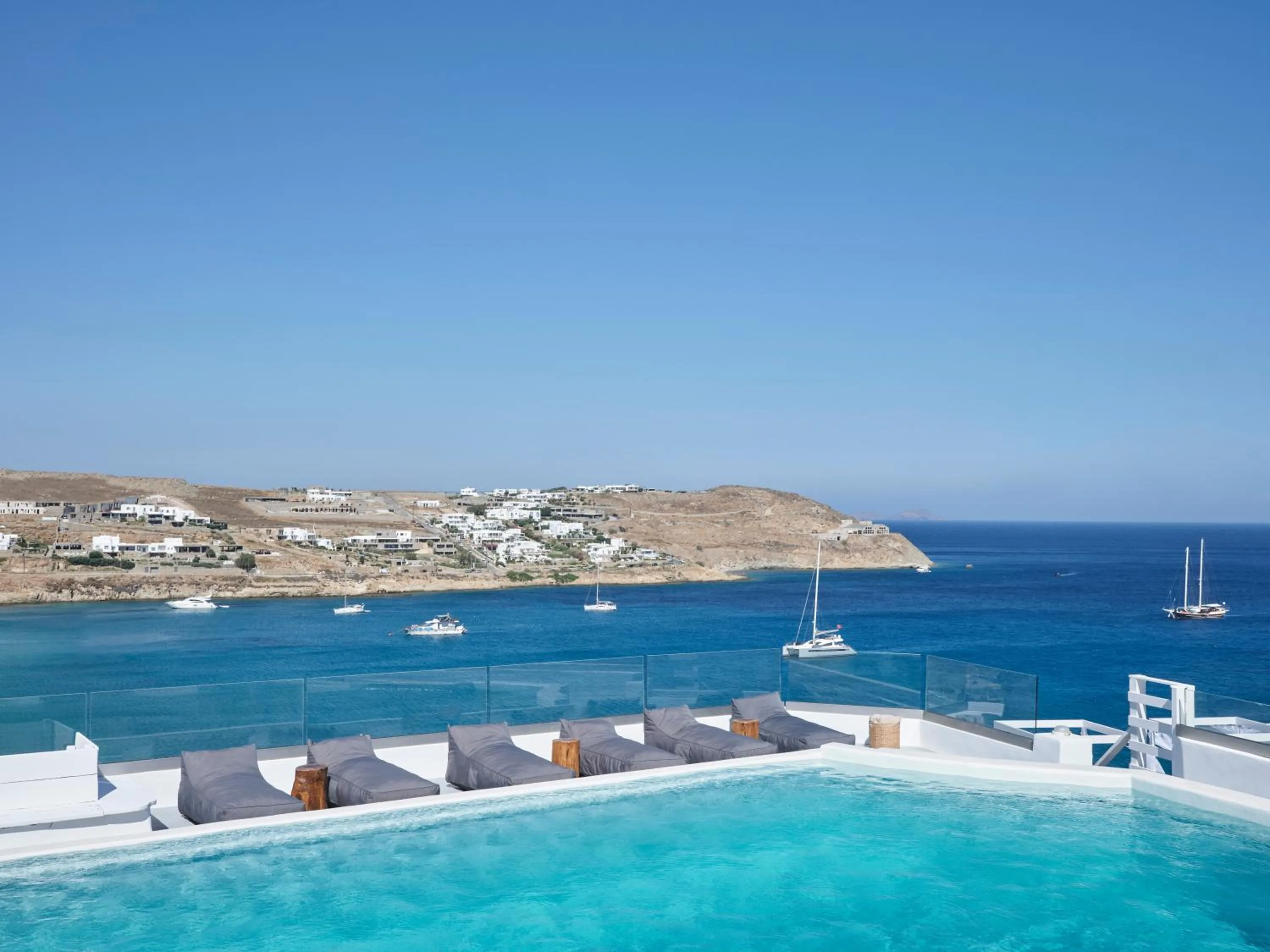 Day in Pietra e Mare - Mykonos Moments