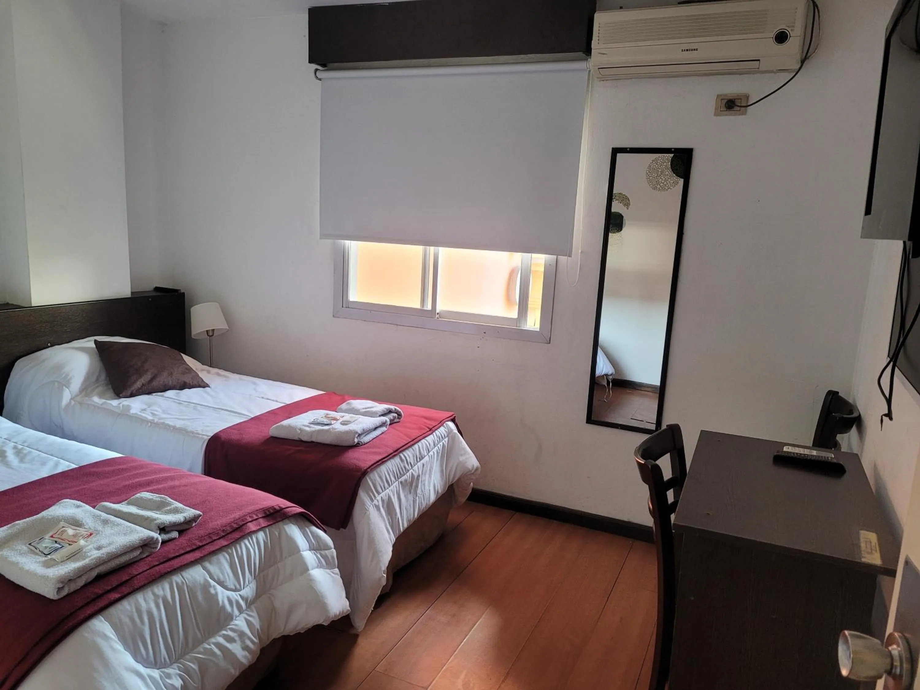 TV and multimedia, Bed in Del Fundador