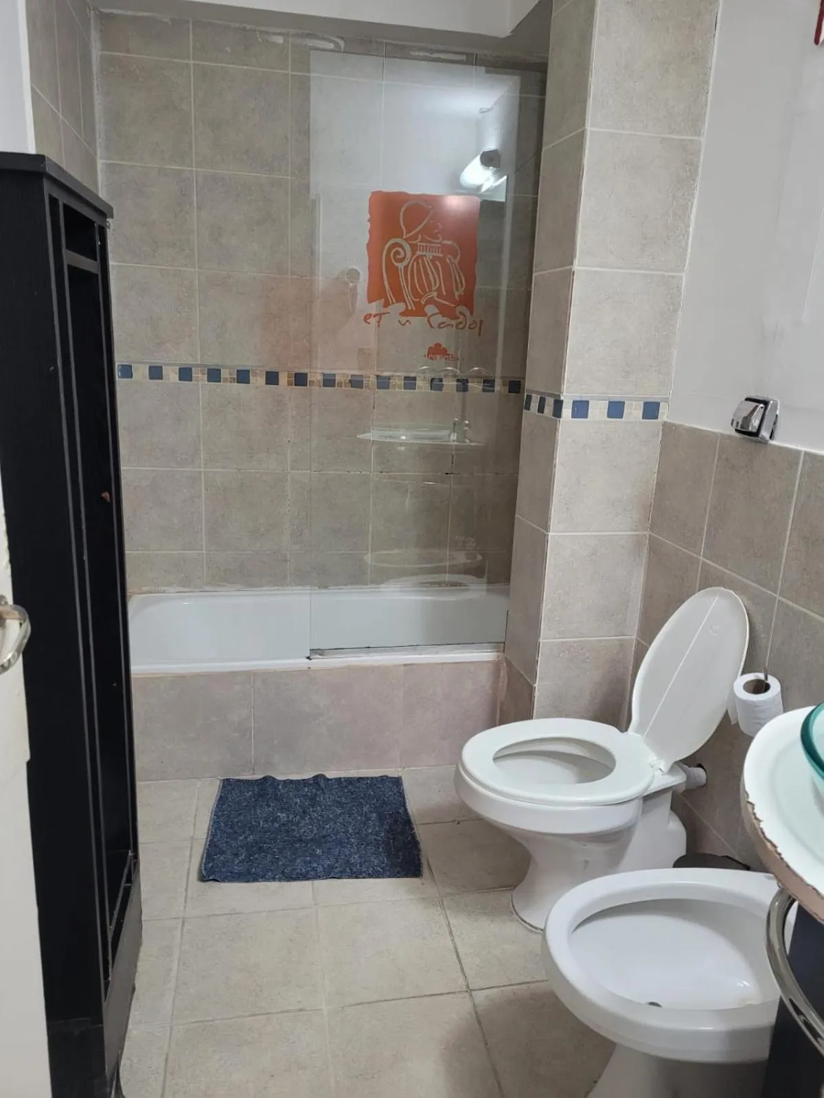 Shower in Del Fundador