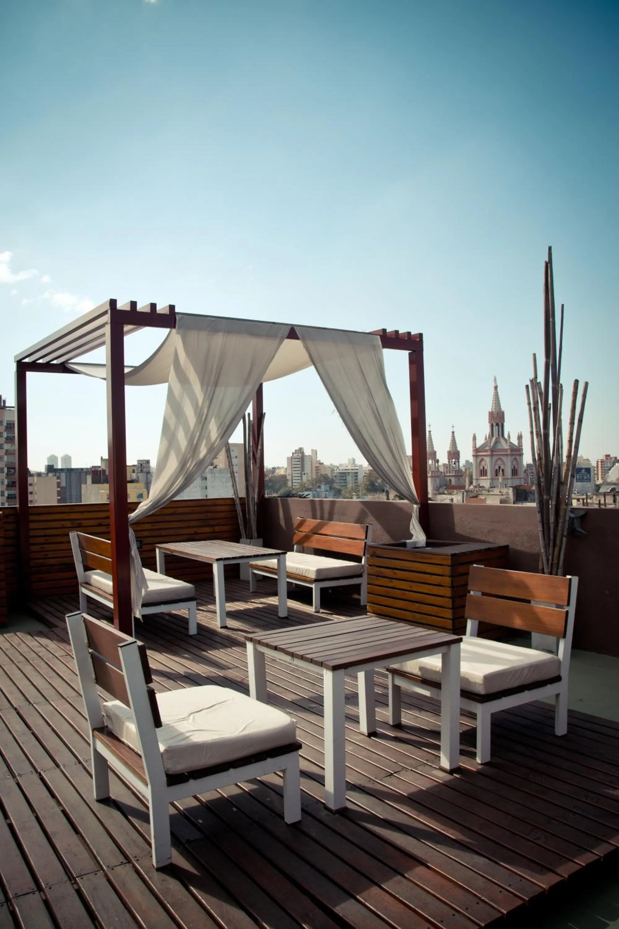 Restaurant/places to eat in Del Fundador