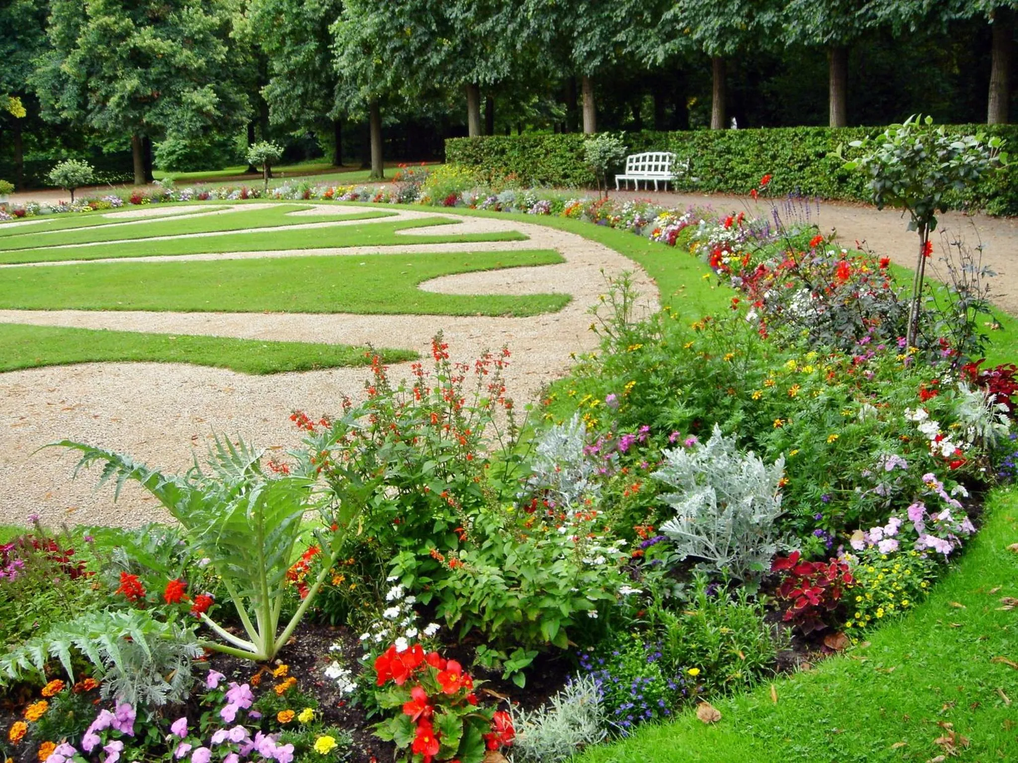 Nearby landmark in Der Platengarten