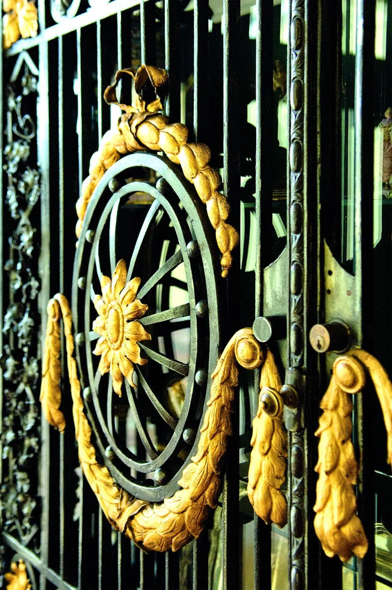 Property building in Der Platengarten