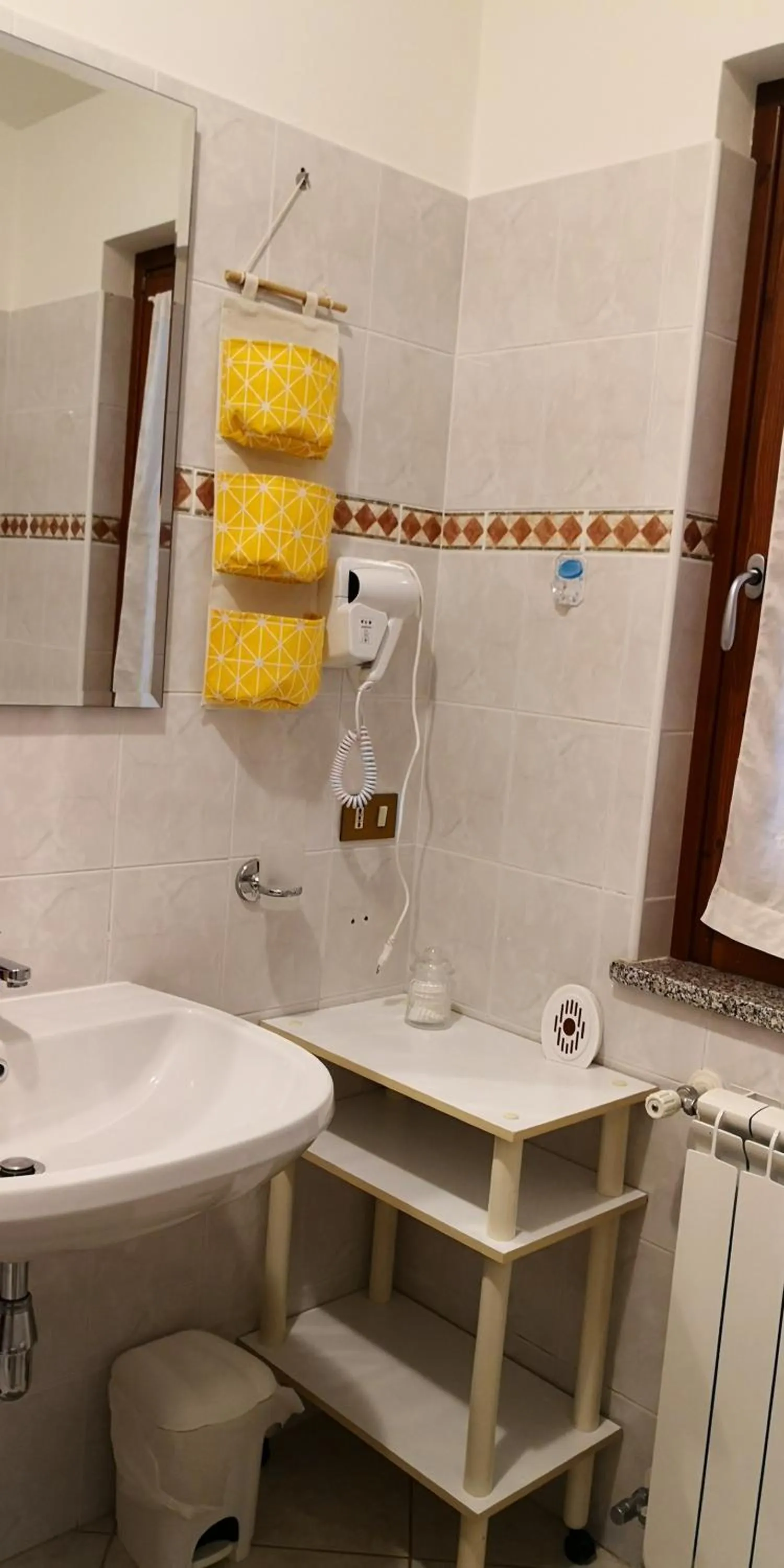 Shower in La Casetta