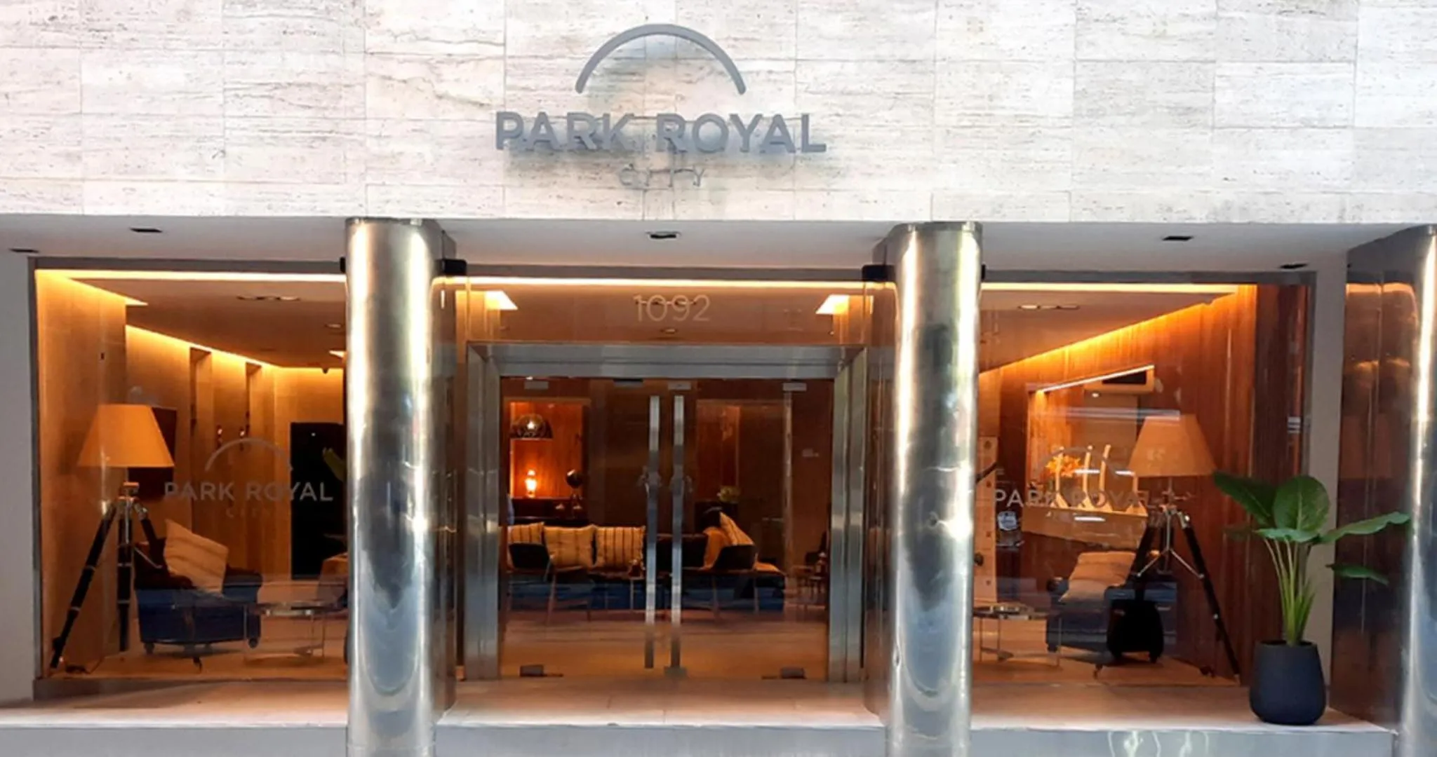 Facade/entrance in Park Royal City Buenos Aires