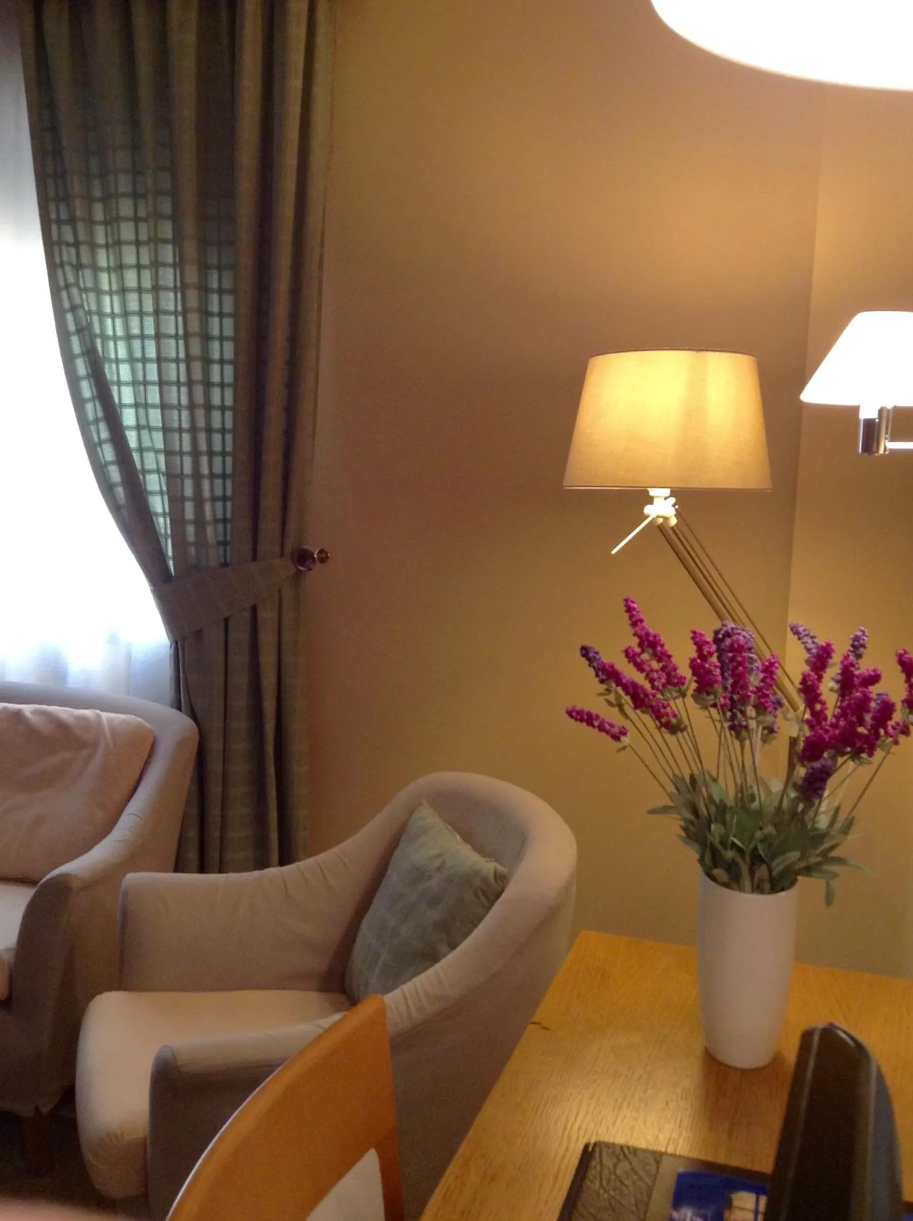 Seating area in Hotel Central