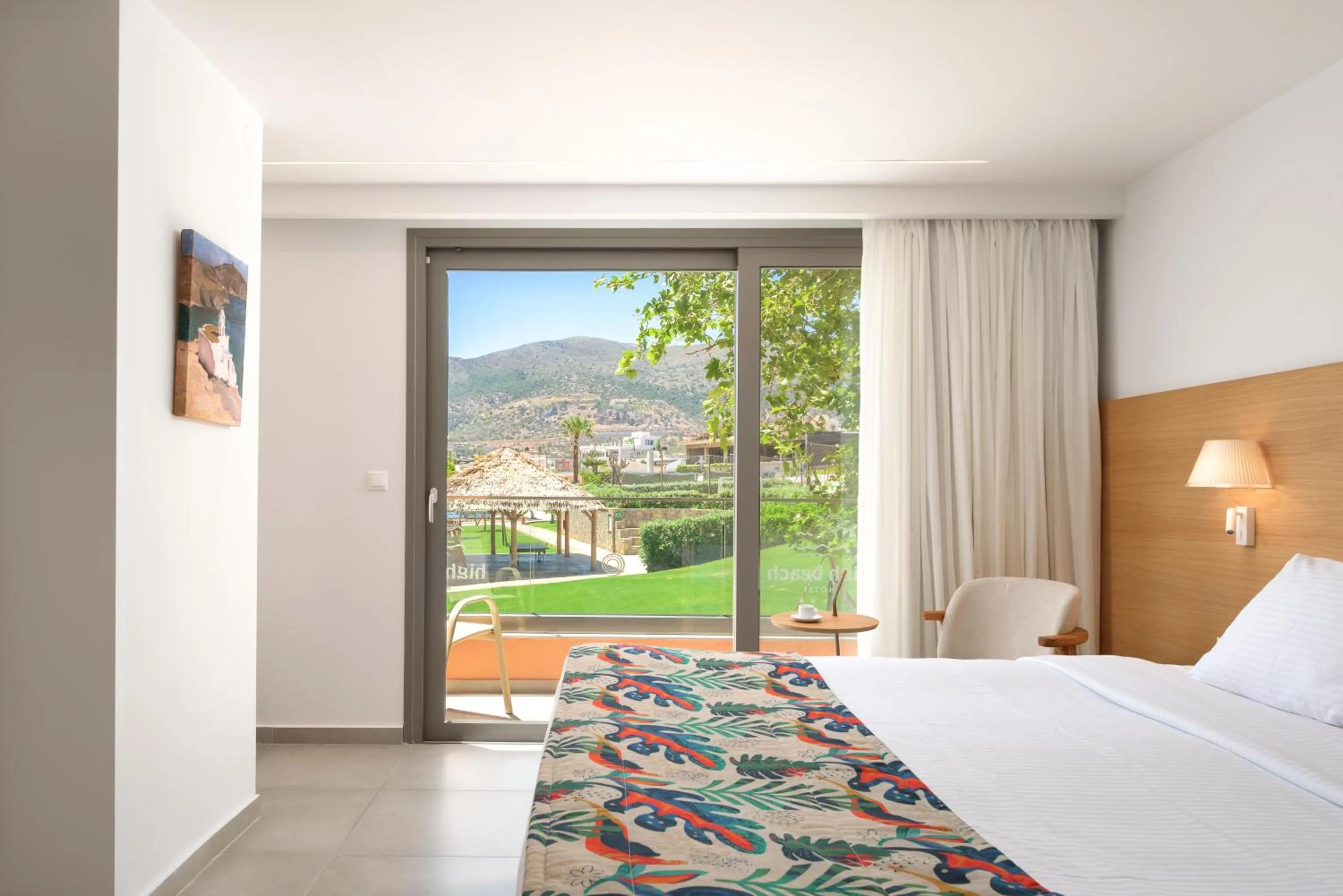 Photo of the whole room, Bed in High Beach Resort