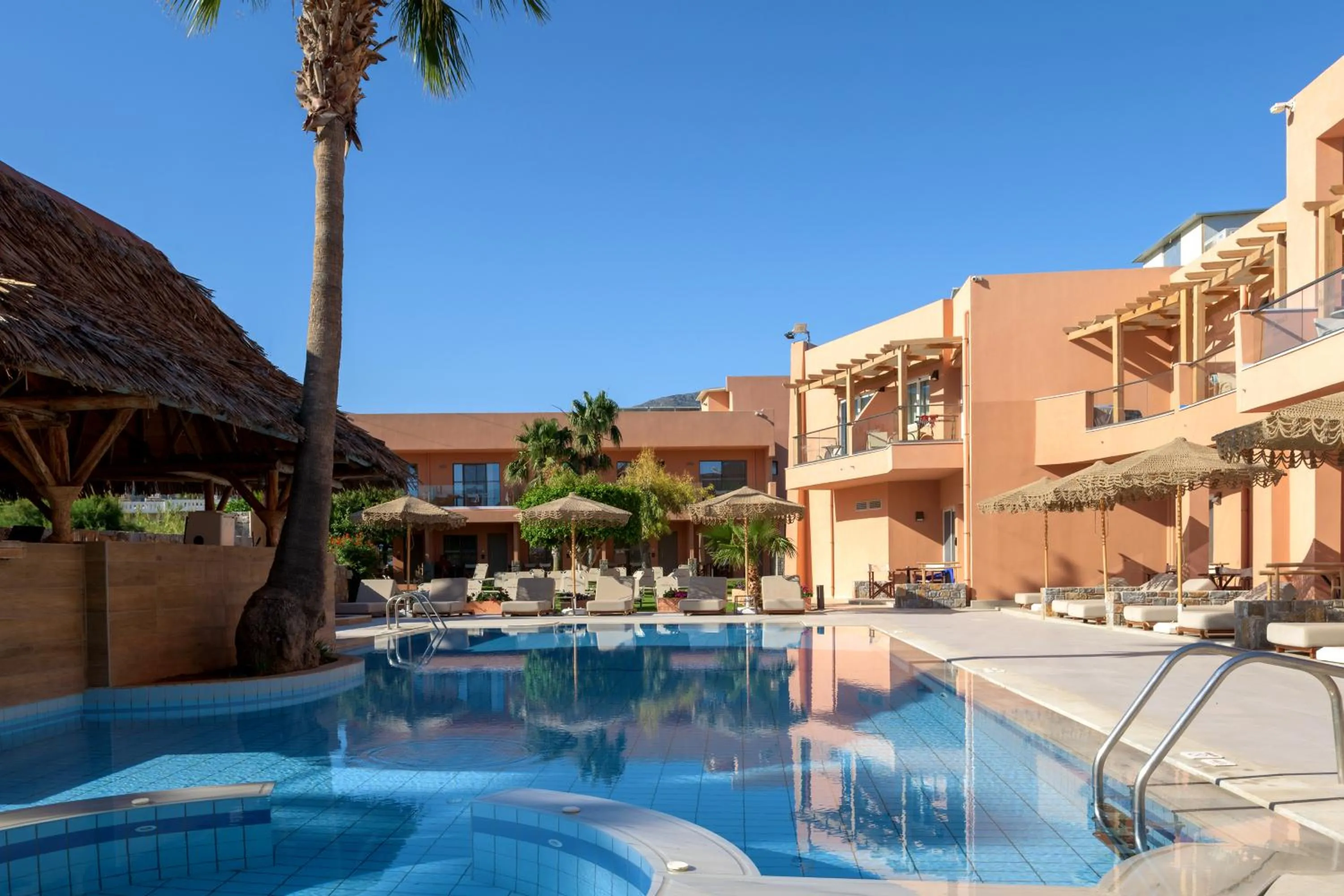 Swimming pool in High Beach Resort