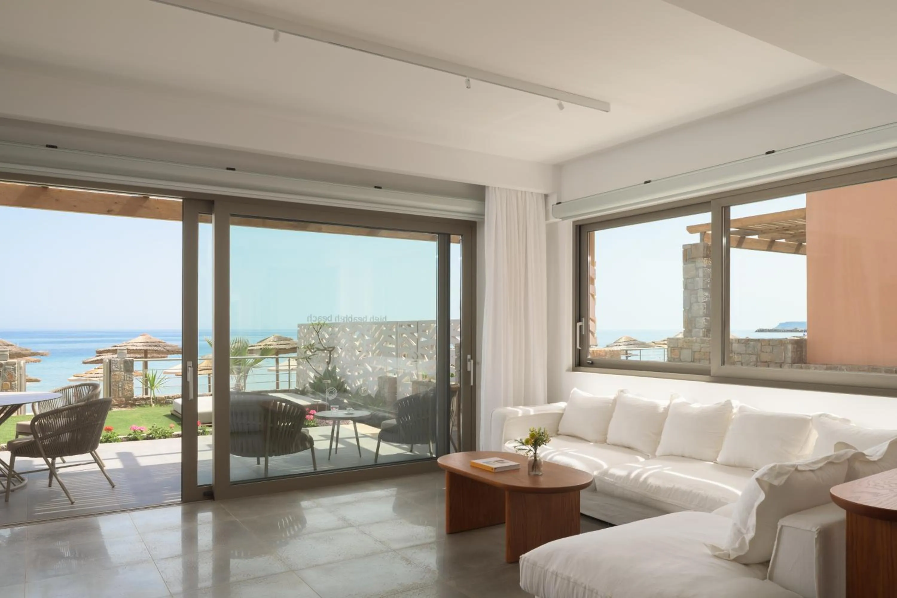 Living room in High Beach Resort