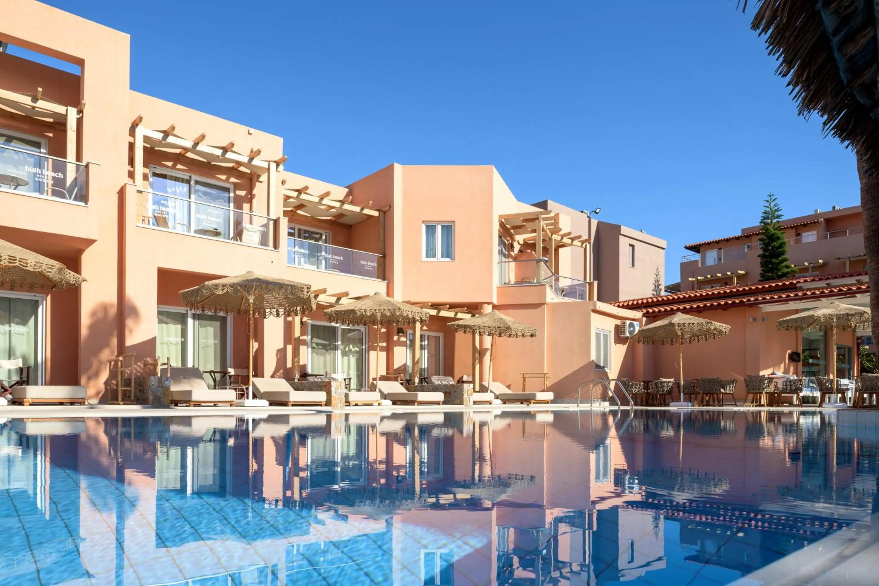 Swimming pool in High Beach Resort