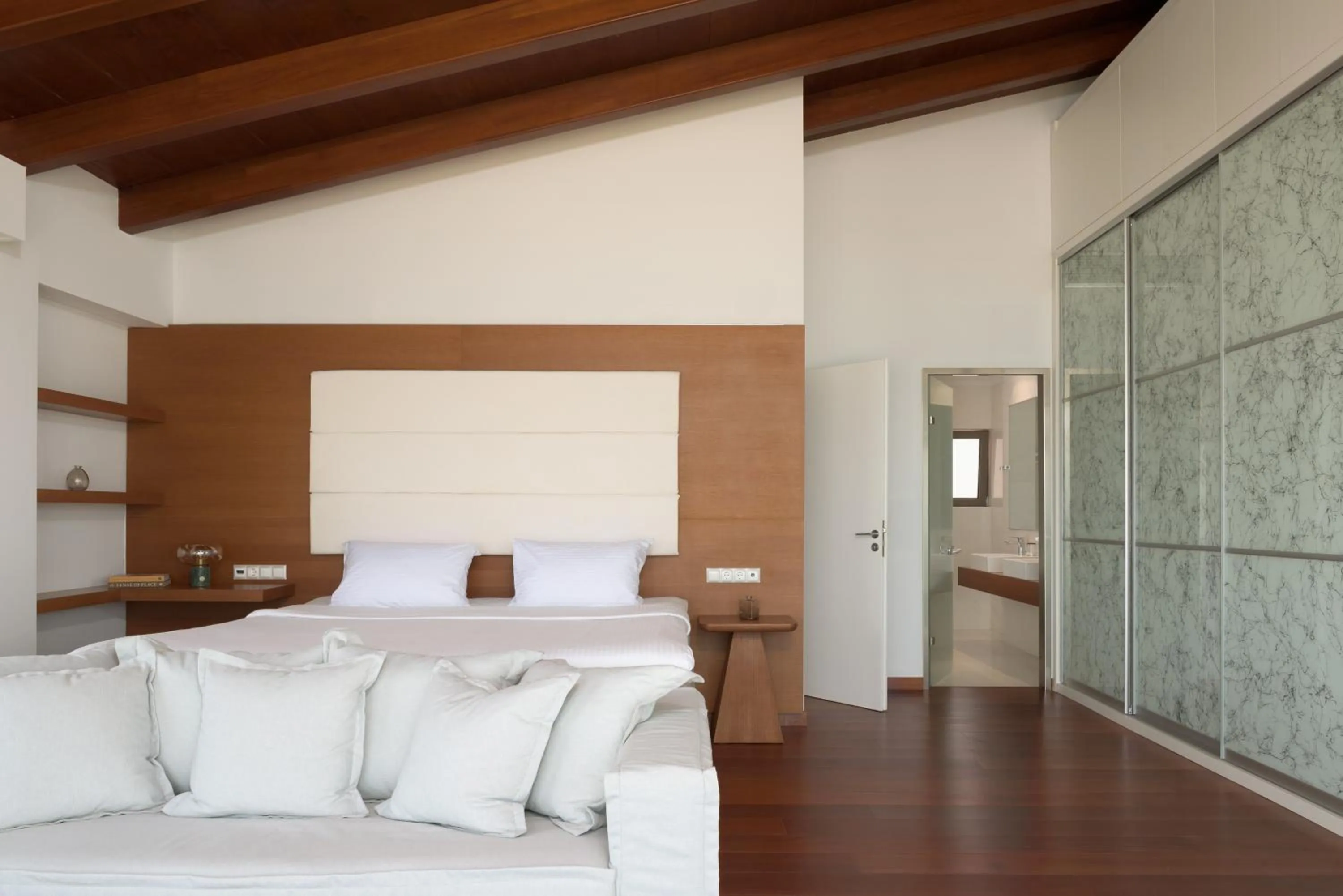 Bed in High Beach Resort