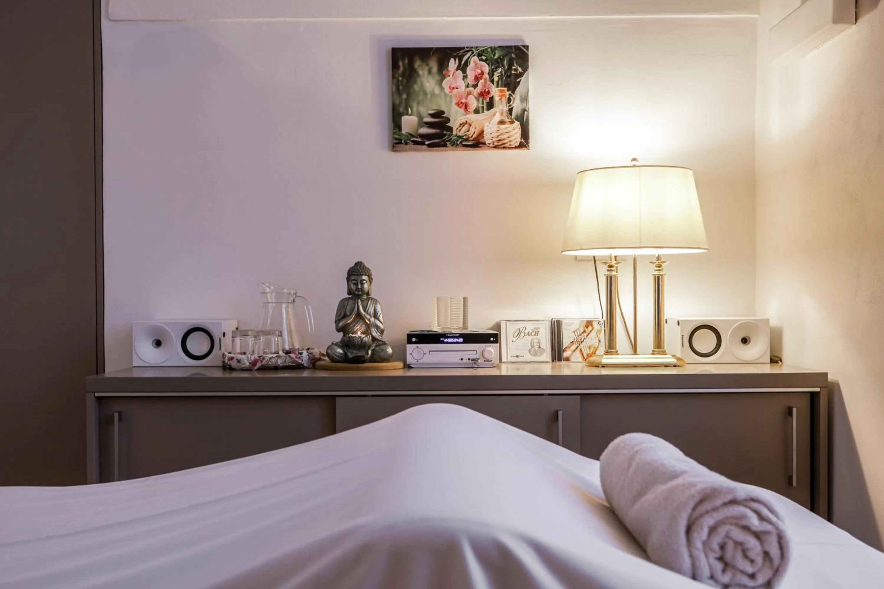 Massage, Bed in Château Liblice