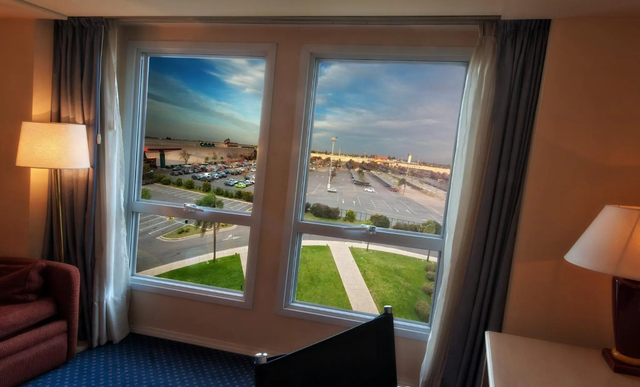 Photo of the whole room in Holiday Inn Cordoba by IHG