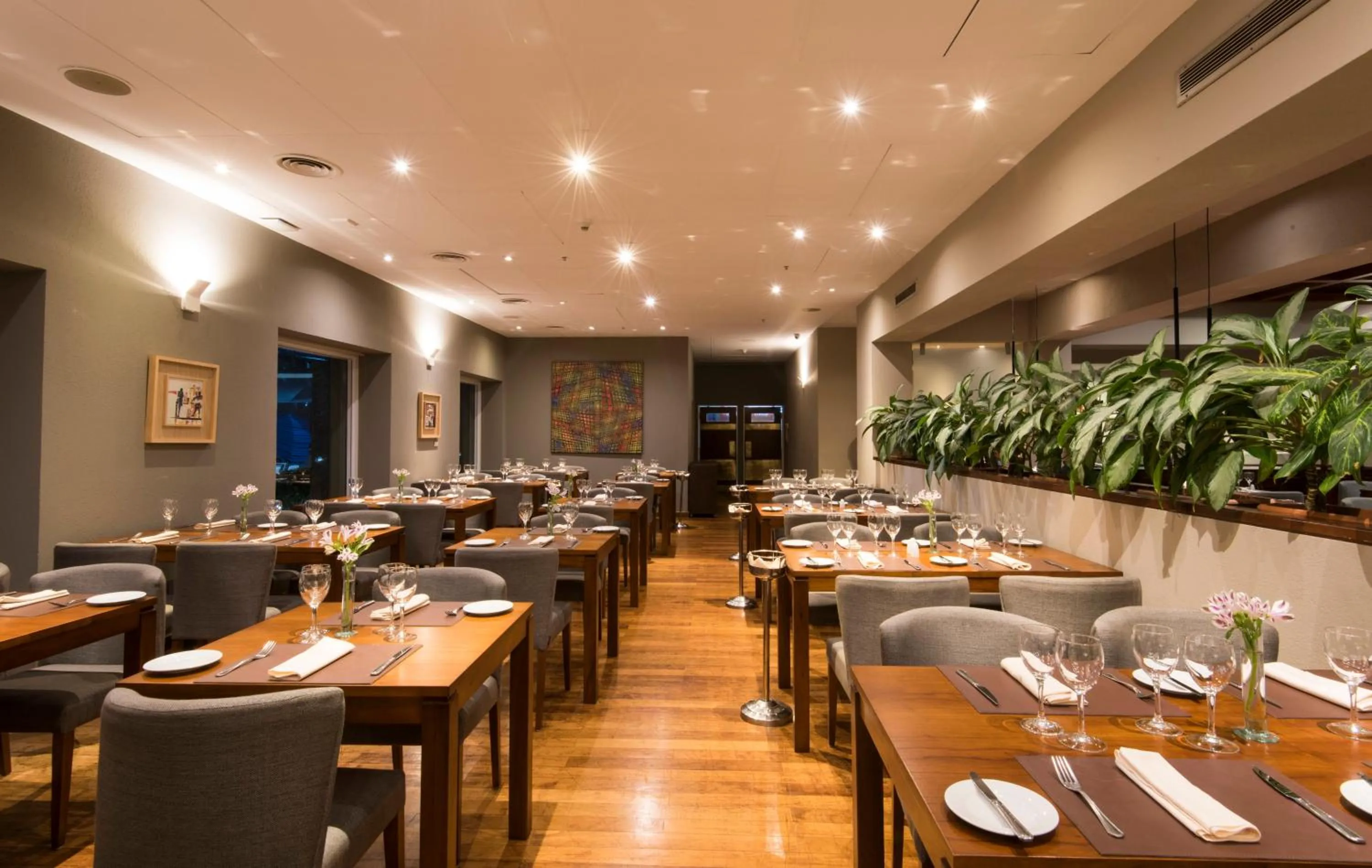 Restaurant/places to eat in Holiday Inn Cordoba by IHG