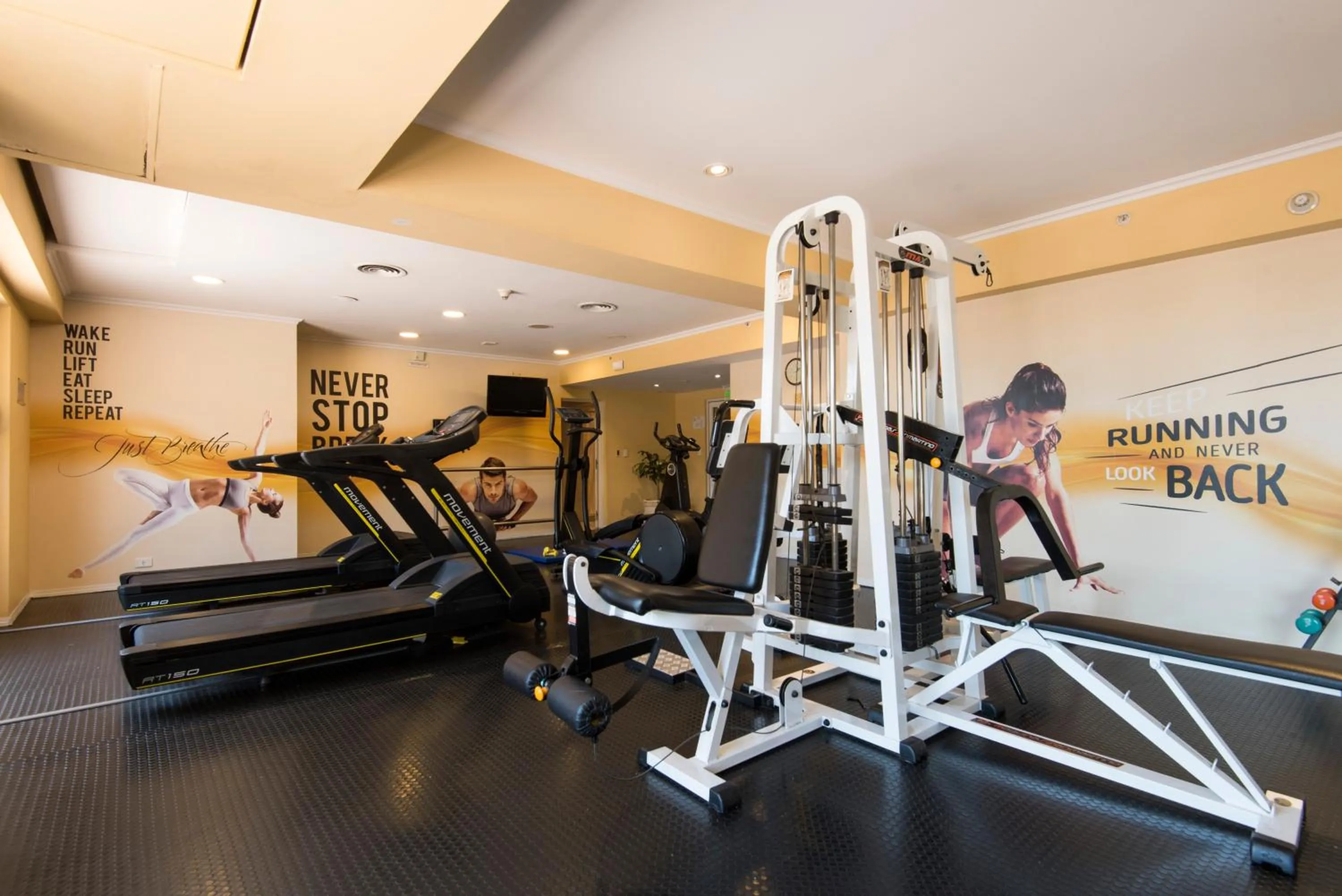 Fitness centre/facilities in Holiday Inn Cordoba by IHG