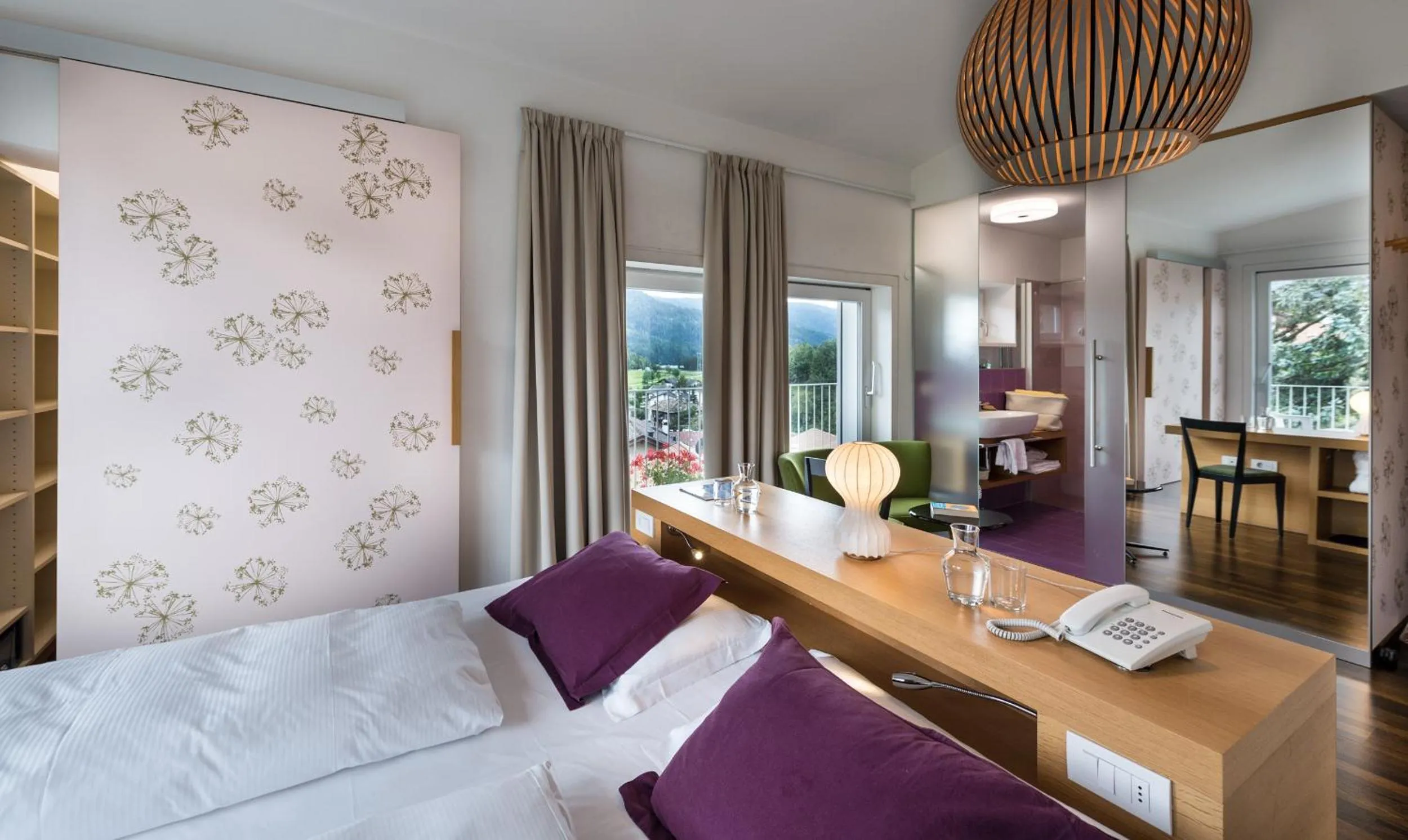 Bed in Azalea Park Hotel