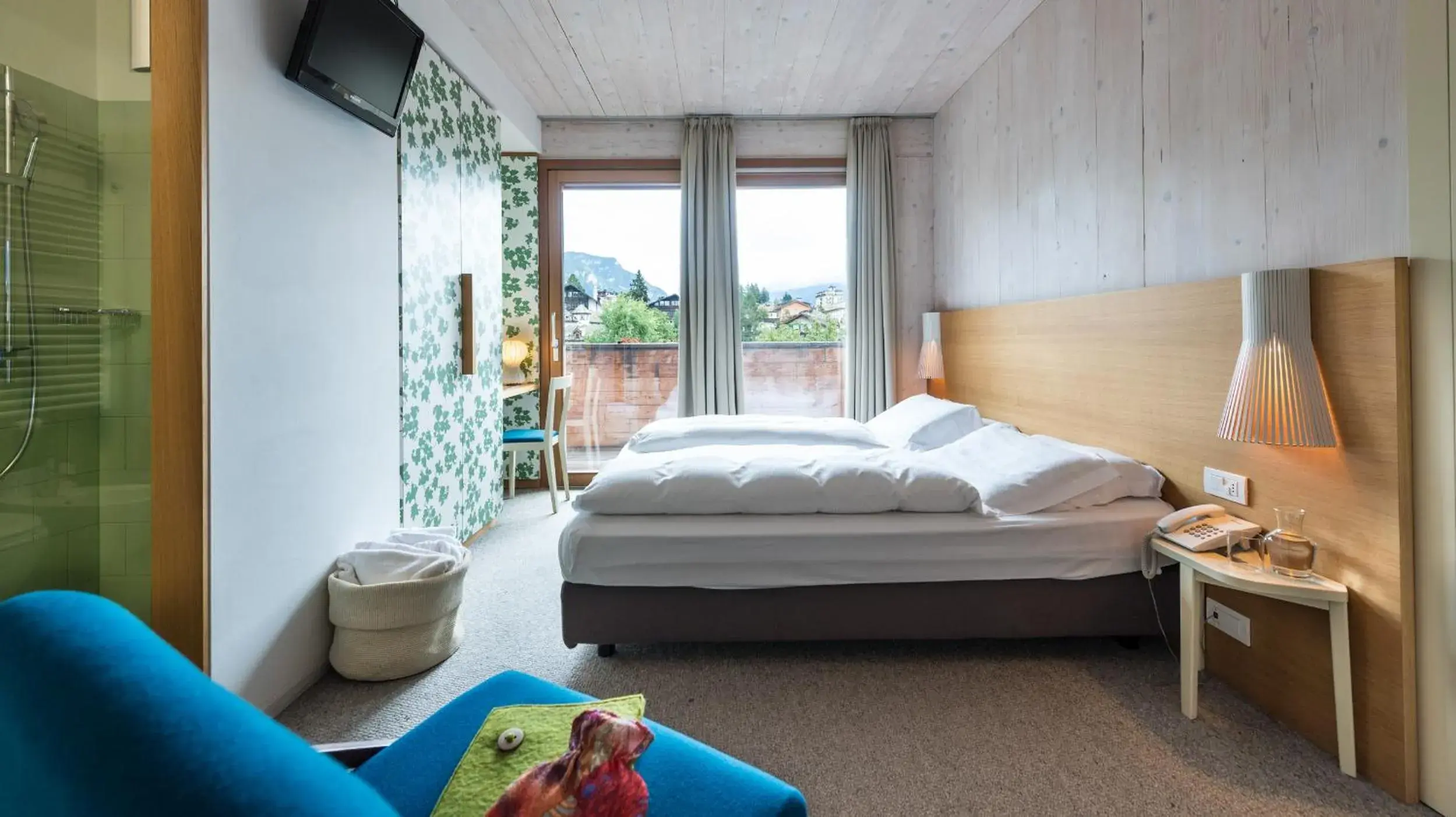 Family Room with Terrace in Azalea Park Hotel Family Room with Terrace in Azalea Park Hotel