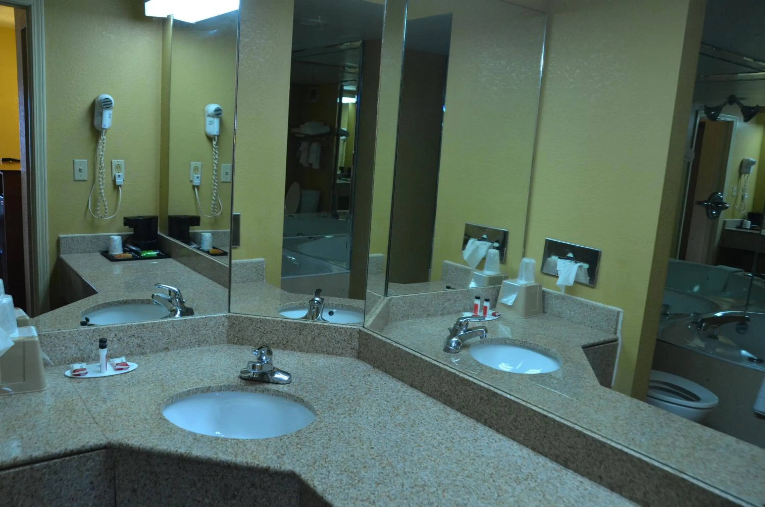 Bathroom in Days Inn by Wyndham Airport Nashville East