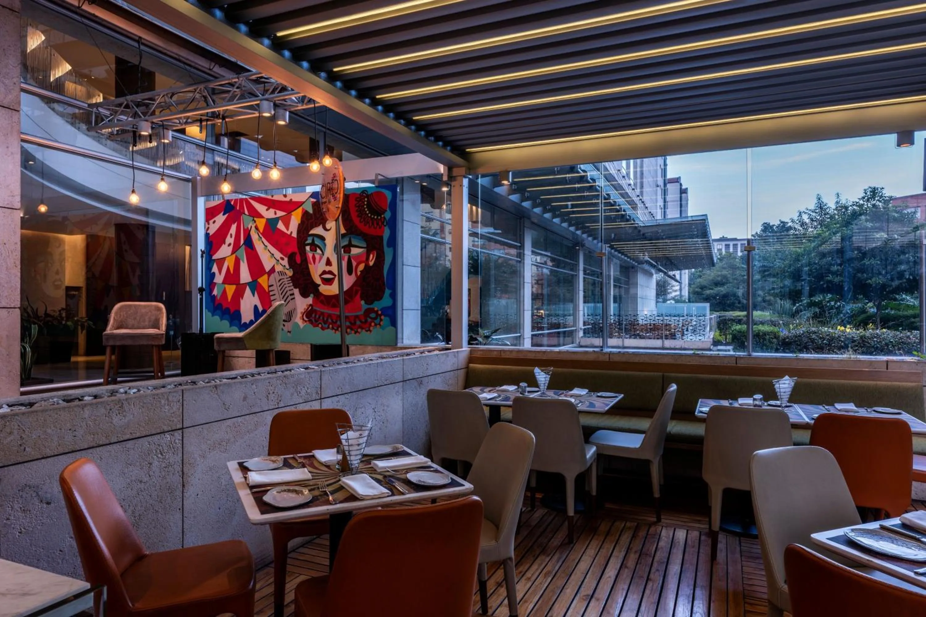 Restaurant/places to eat in Bogotá Marriott Hotel