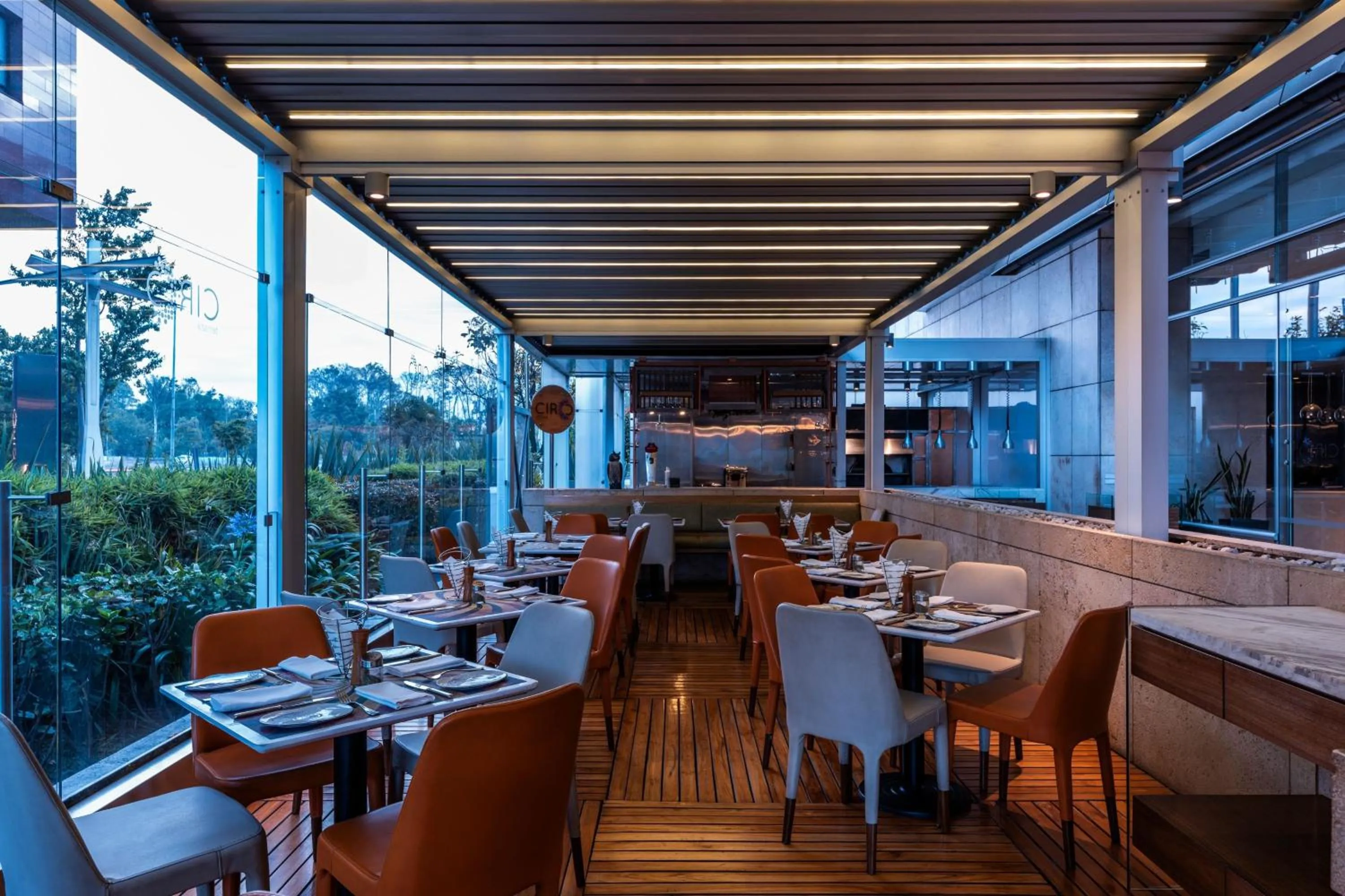 Restaurant/places to eat in Bogotá Marriott Hotel