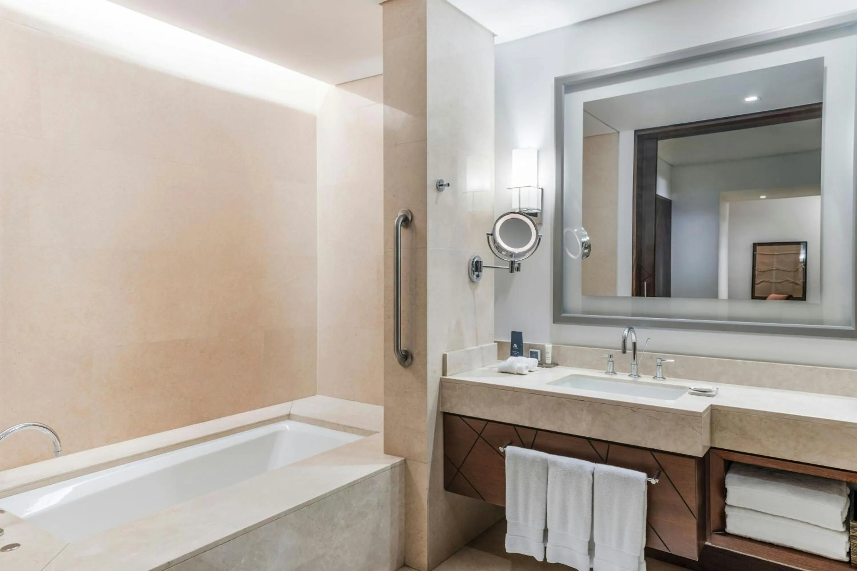 Bedroom in Bogotá Marriott Hotel