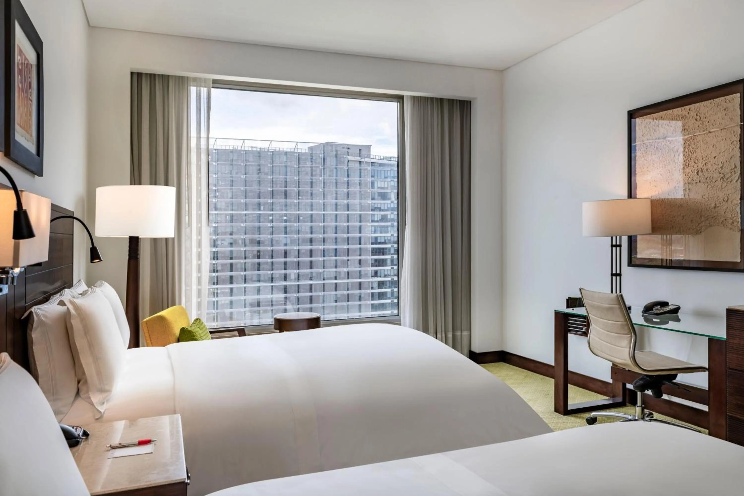 Photo of the whole room, Bed in Bogotá Marriott Hotel