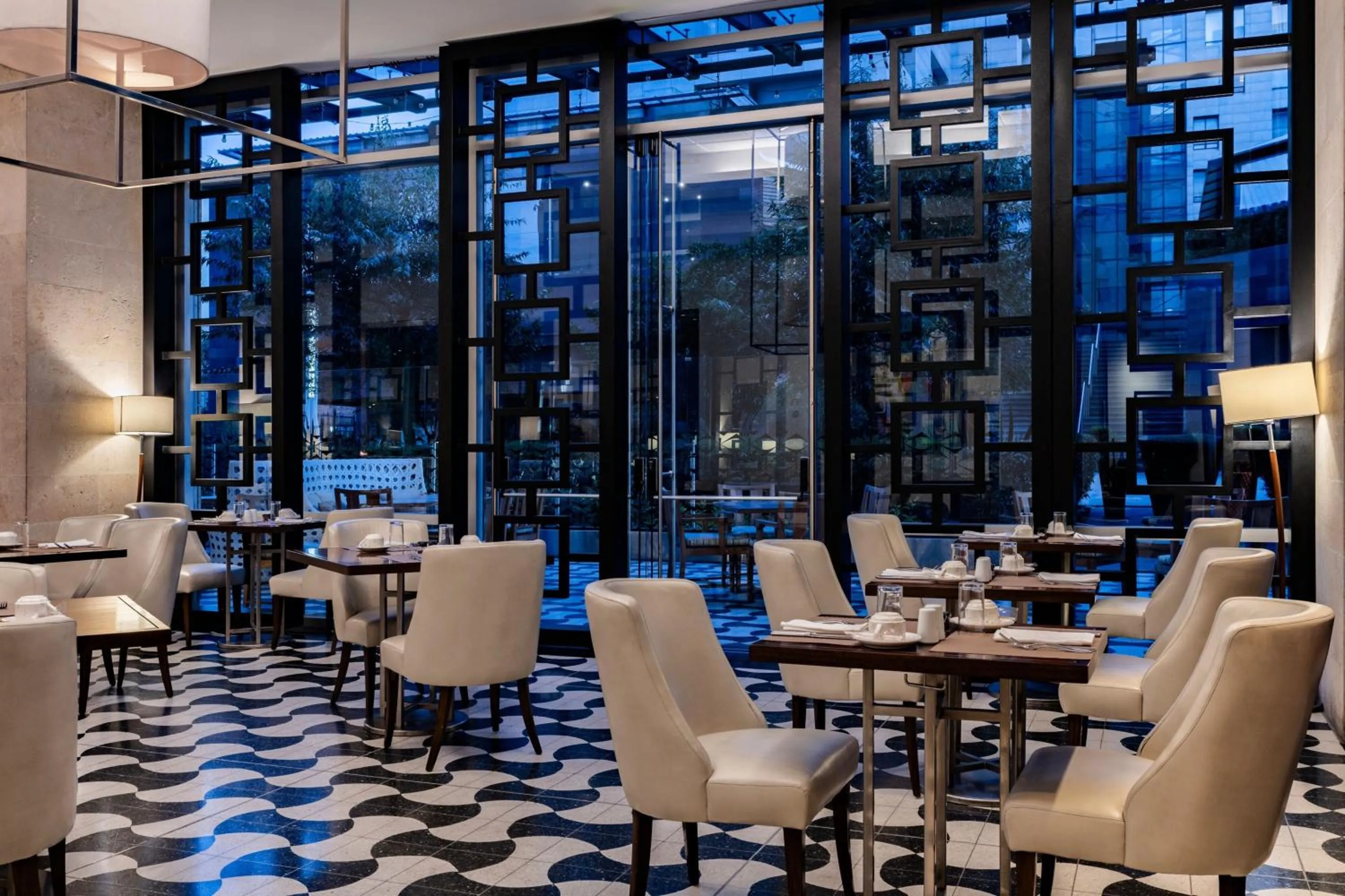 Restaurant/places to eat in Bogotá Marriott Hotel
