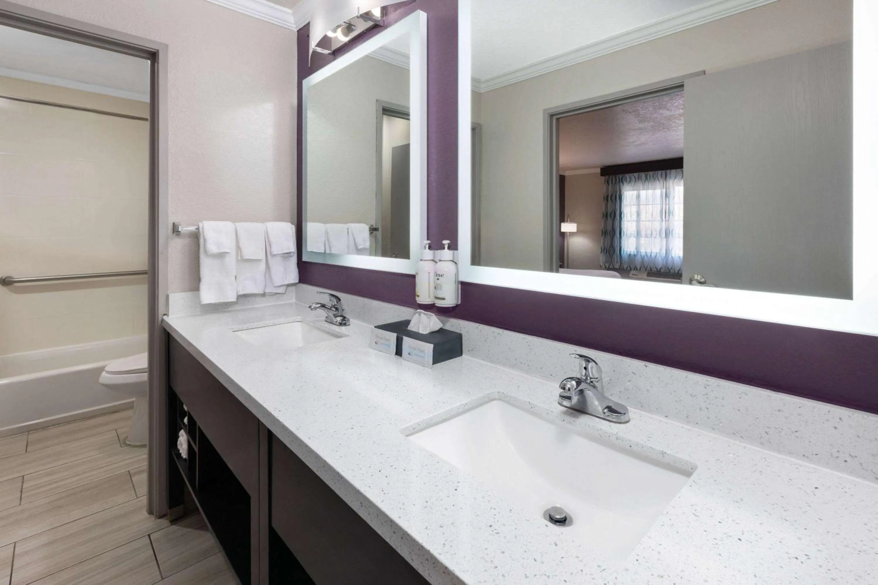 Bathroom in La Quinta by Wyndham North Orem