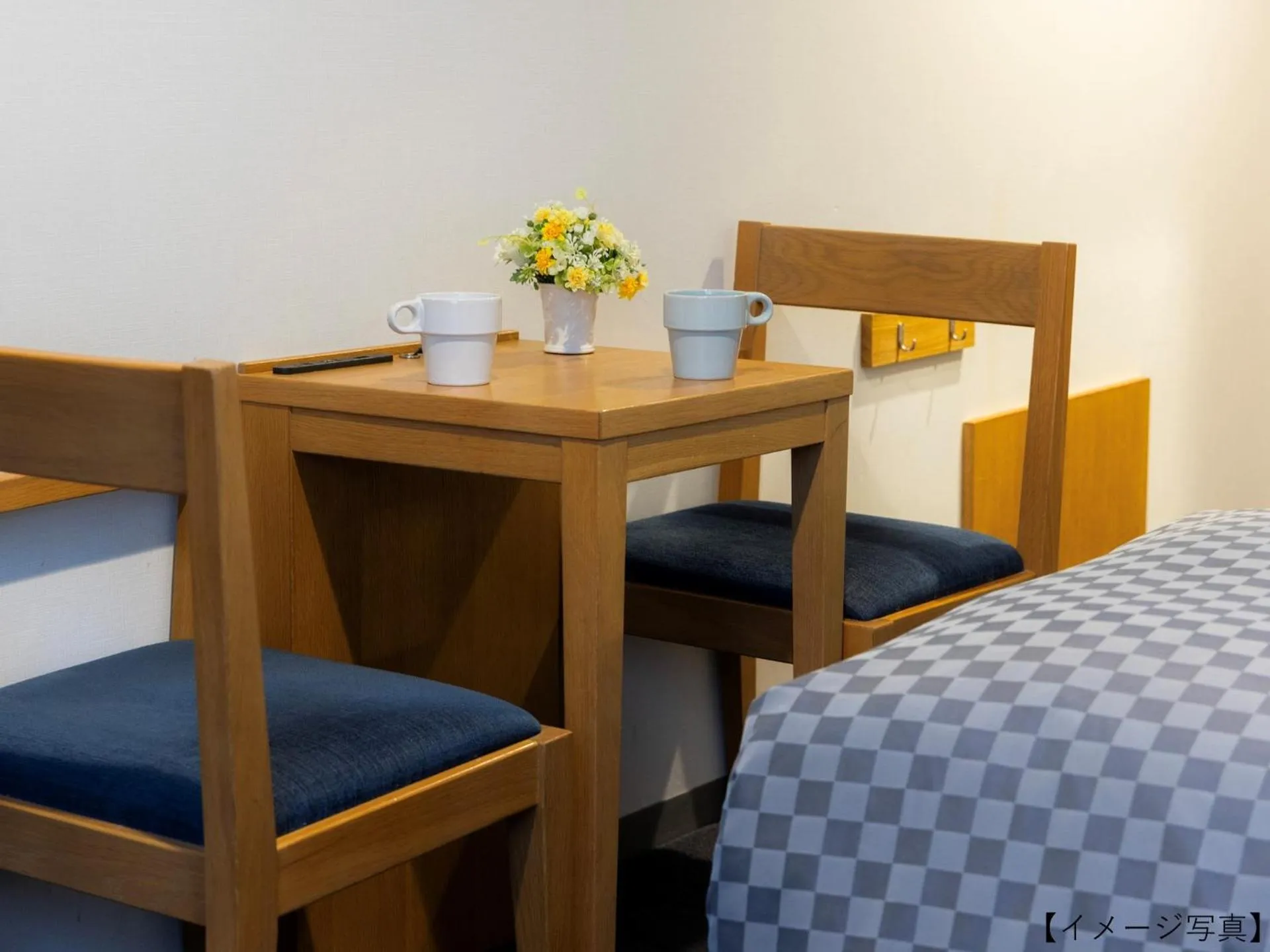 Photo of the whole room, Bed in Yokohama Sakuragicho Washington Hotel