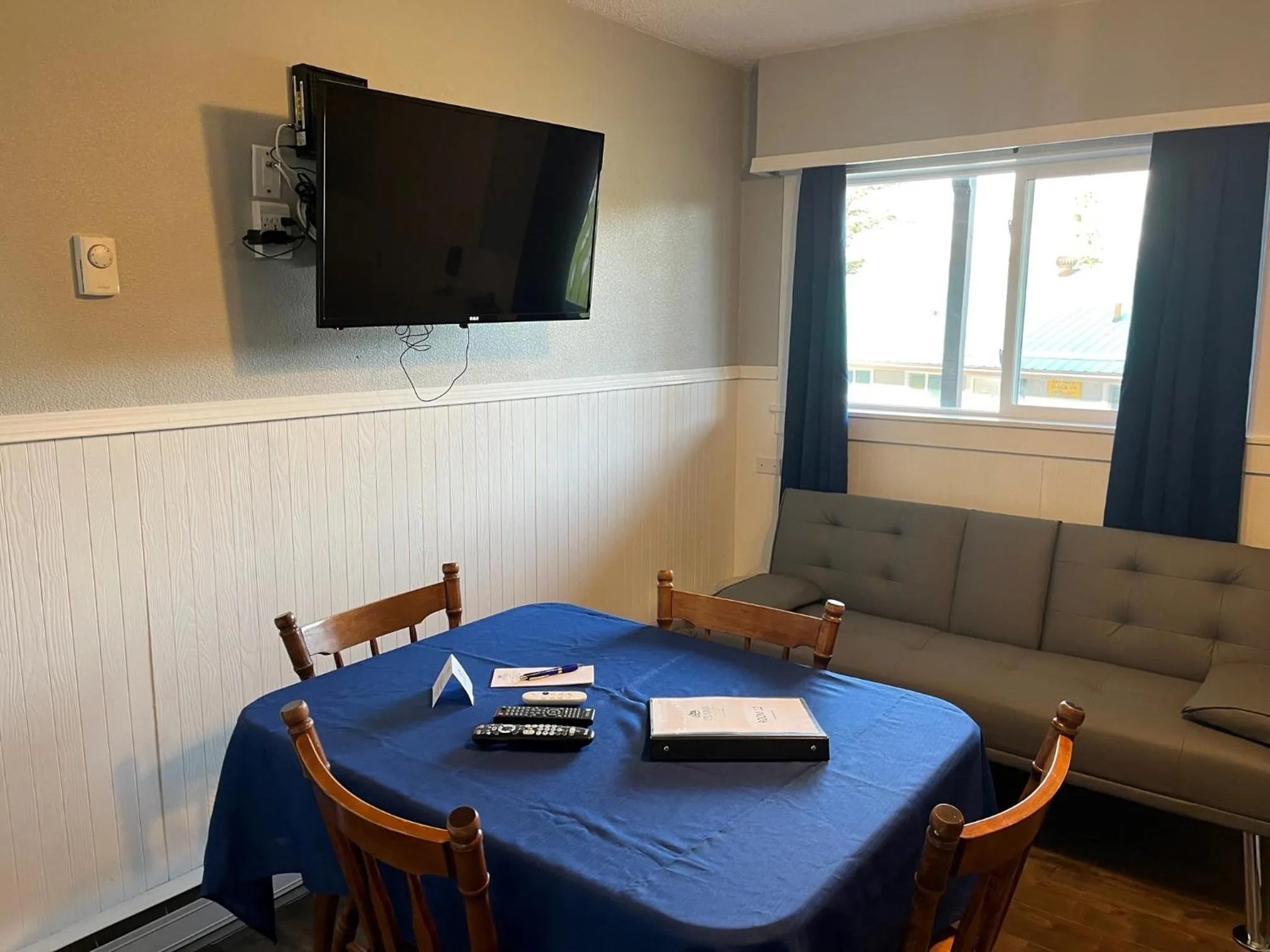 TV and multimedia in Celadon Lodge