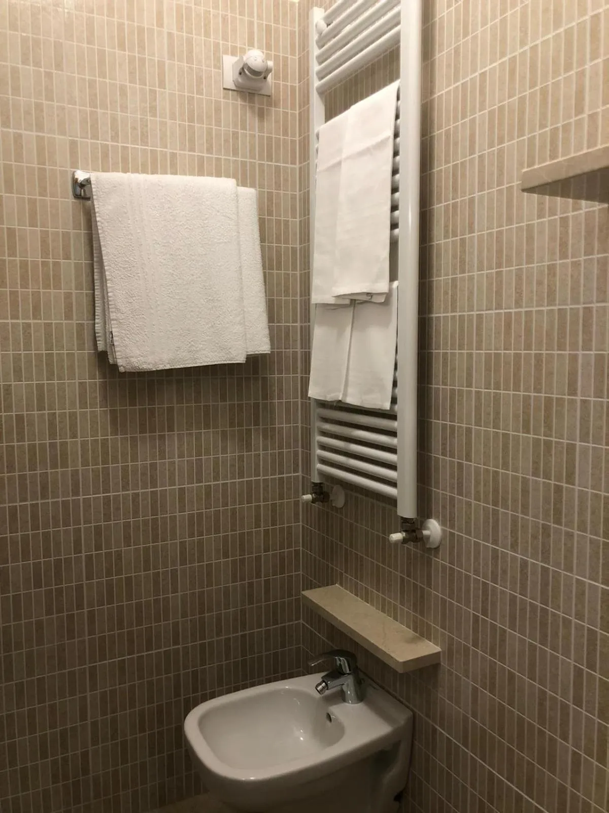 Bathroom in Hotel Fiordaliso