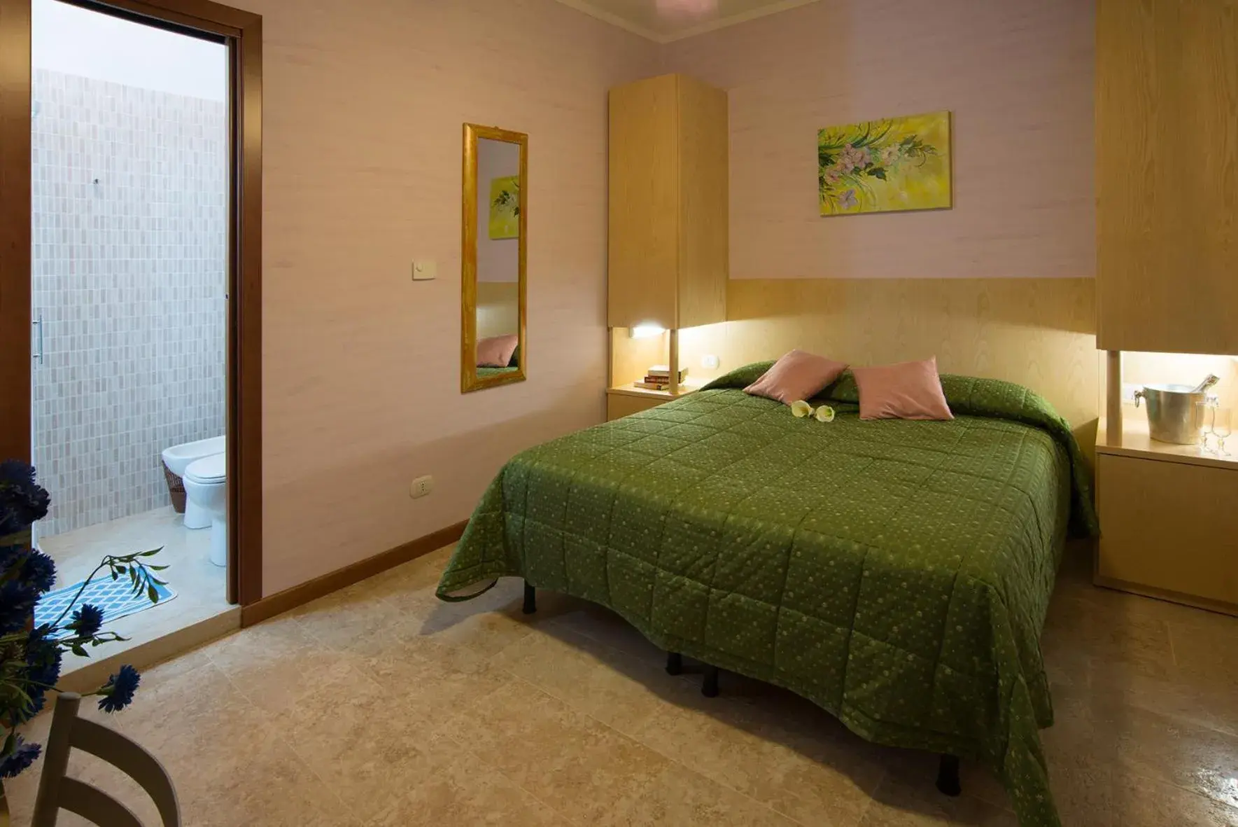 Double or Twin Room with Balcony in Hotel Fiordaliso Double or Twin Room with Balcony in Hotel Fiordaliso