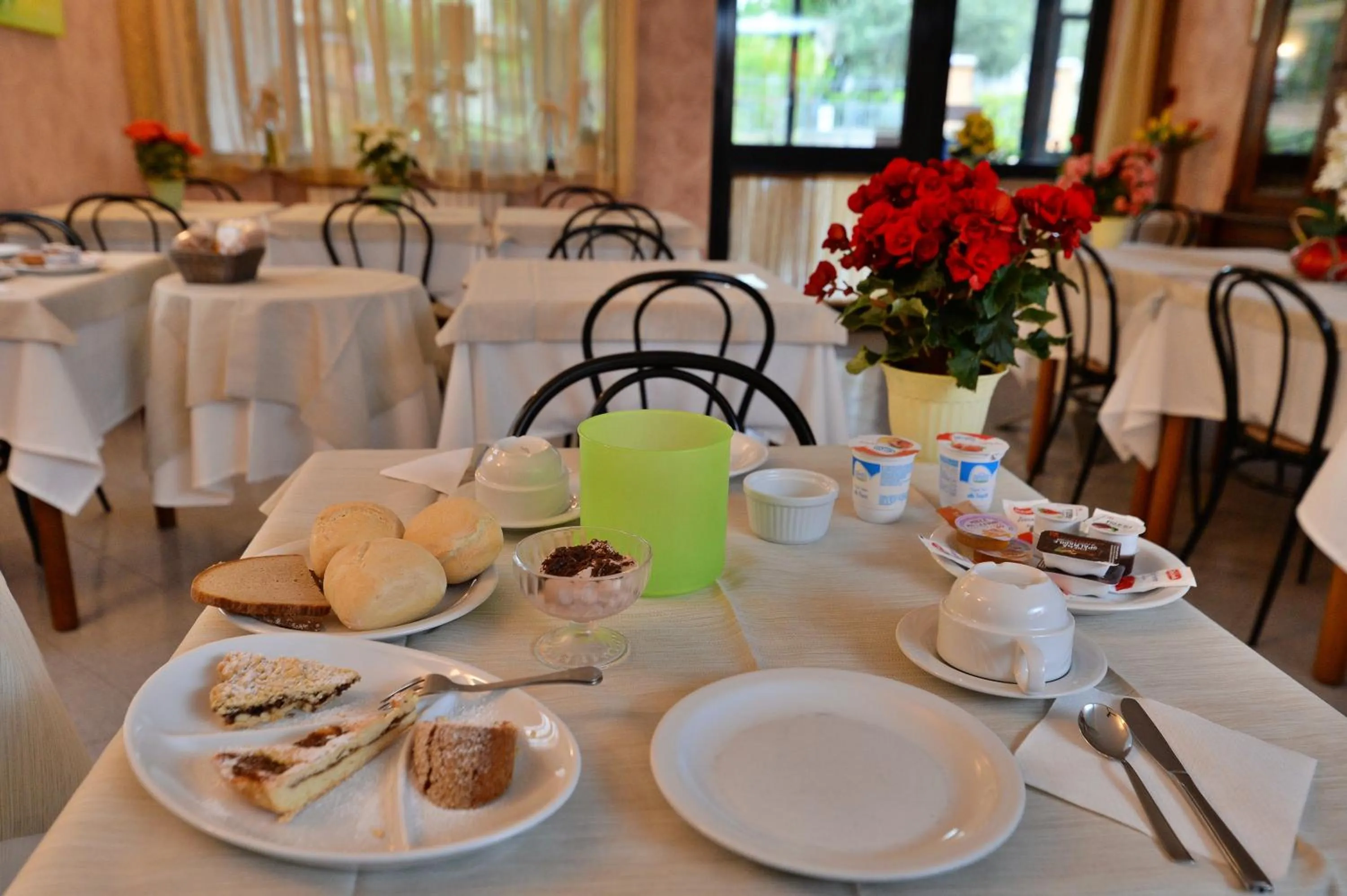 Food and drinks in Hotel Fiordaliso