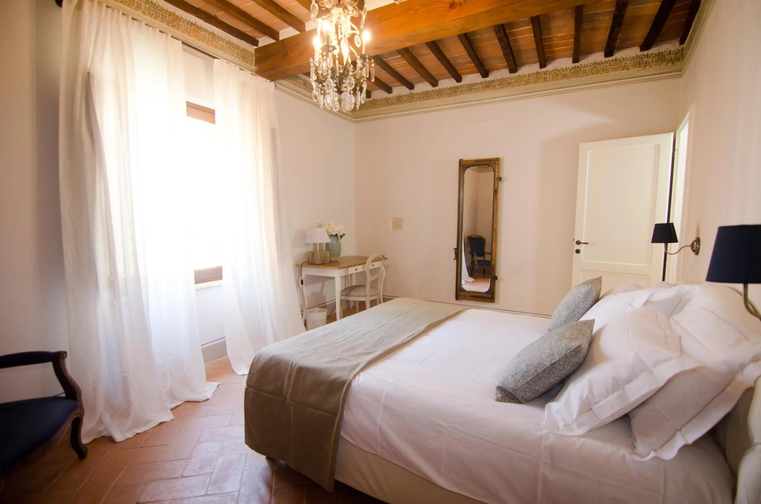 Bed in Dimora Dell'Erbe Rooms