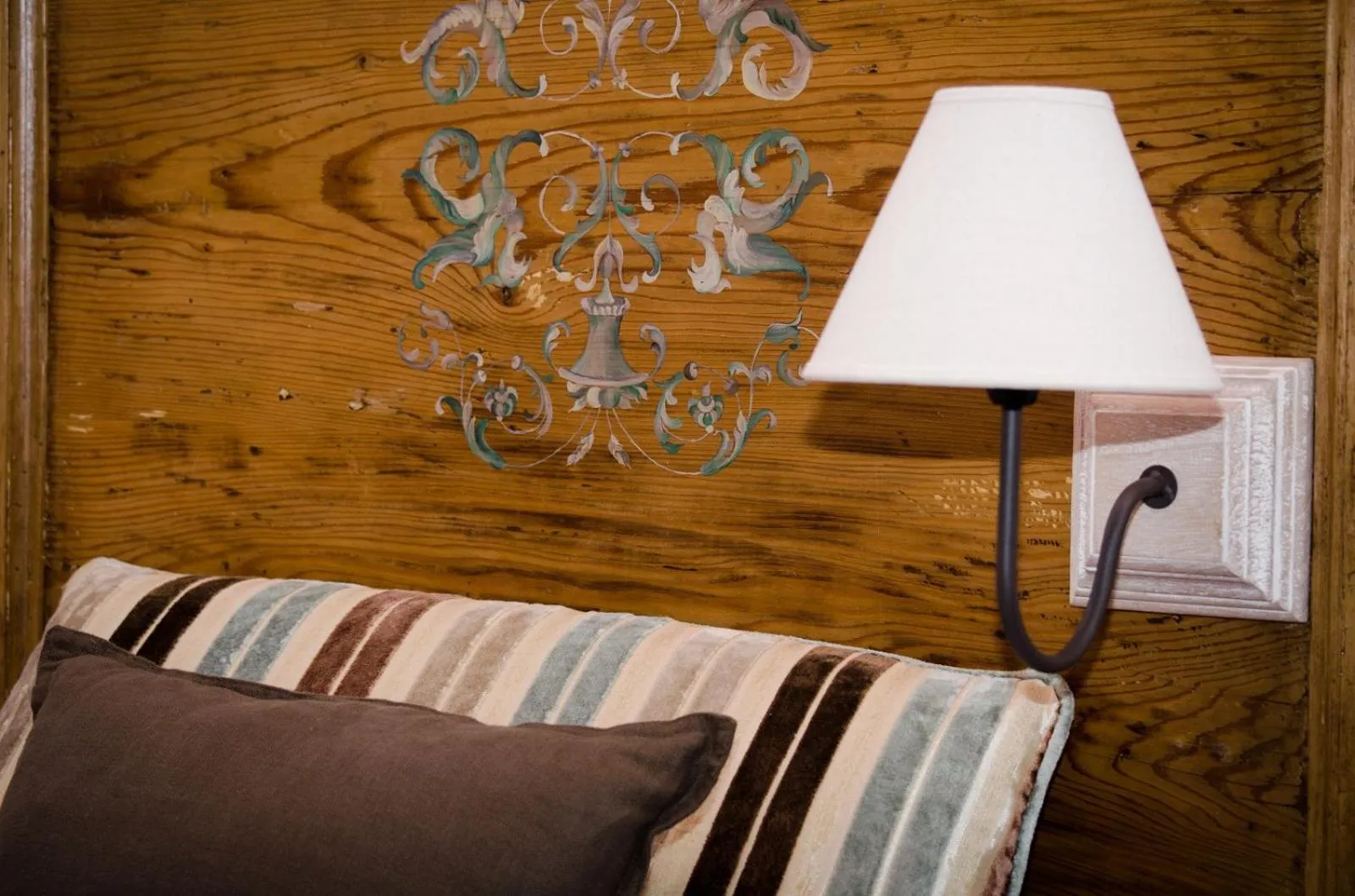 Bed in Dimora Dell'Erbe Rooms