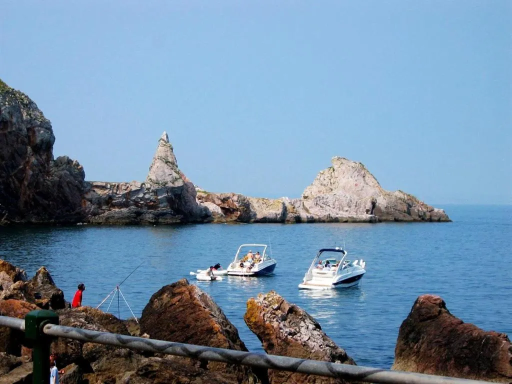 Activities in Babbacombe Palms