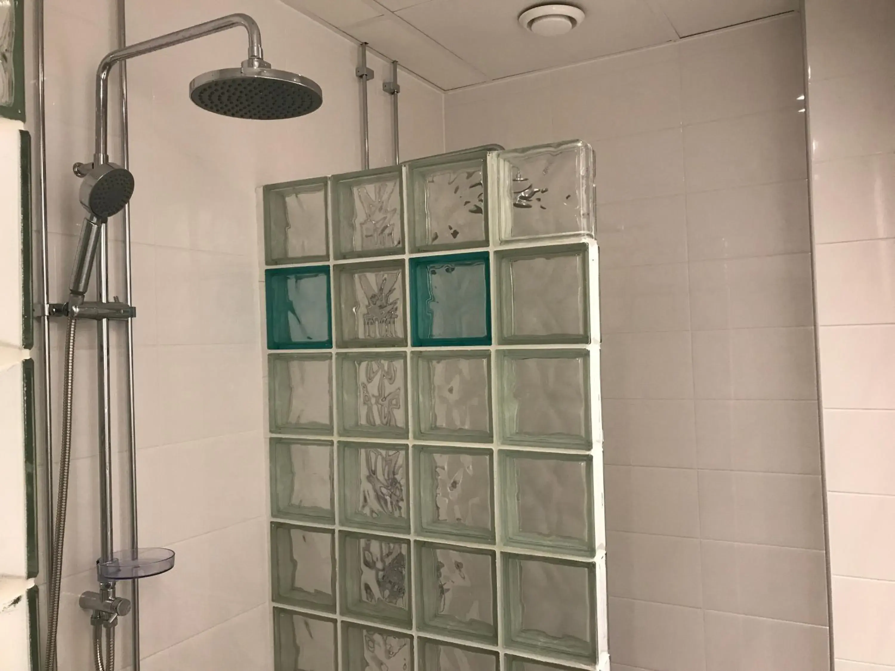 Budget Twin Room with Shared Bathroom in Kalmar Hotell Budget Twin Room with Shared Bathroom in Kalmar Hotell