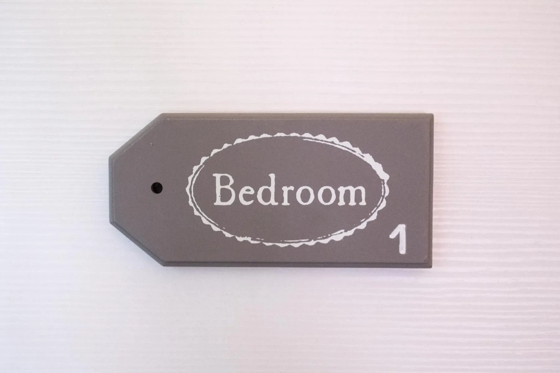 Decorative detail in B&B Pinarina