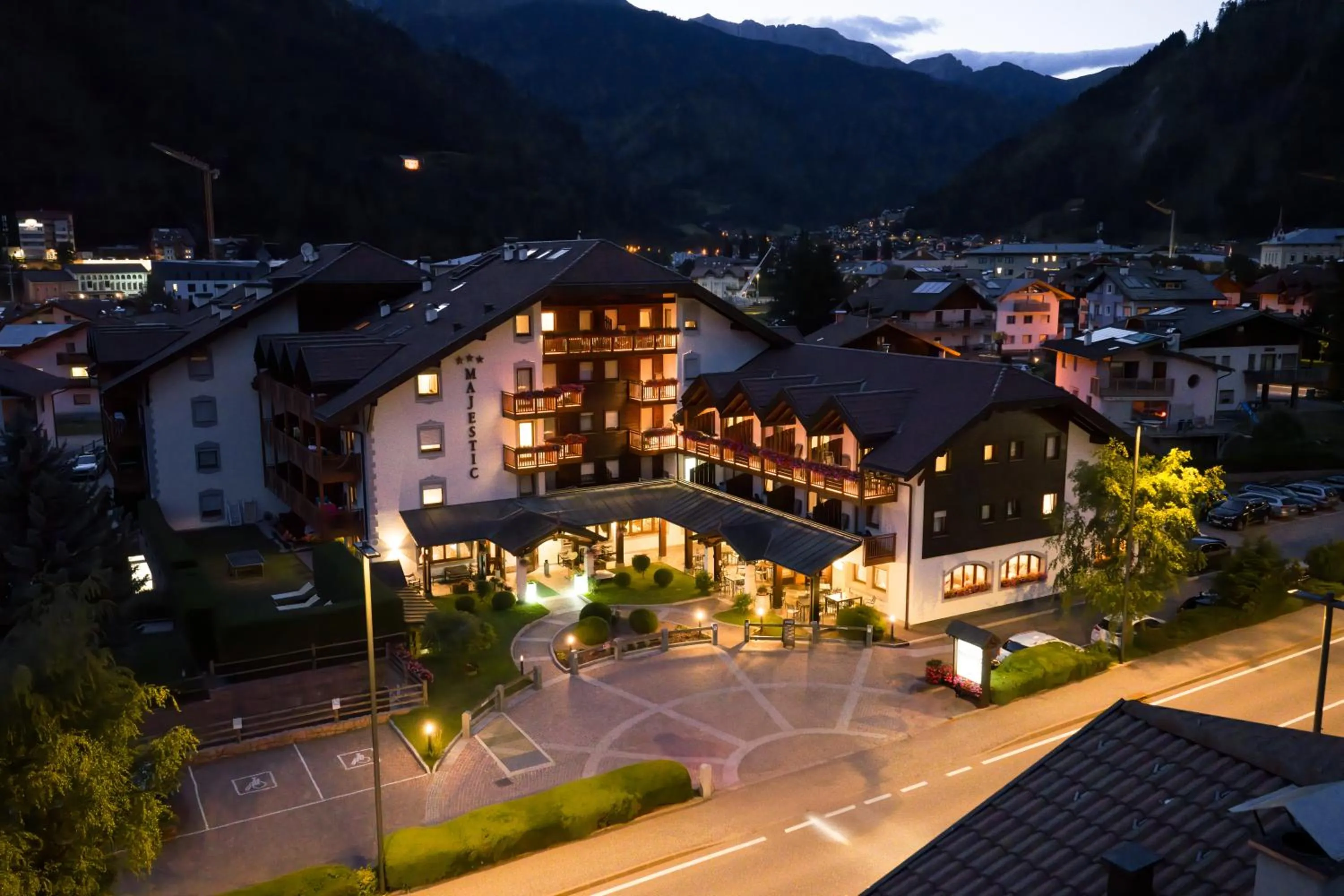 Property building in Aparthotel Majestic