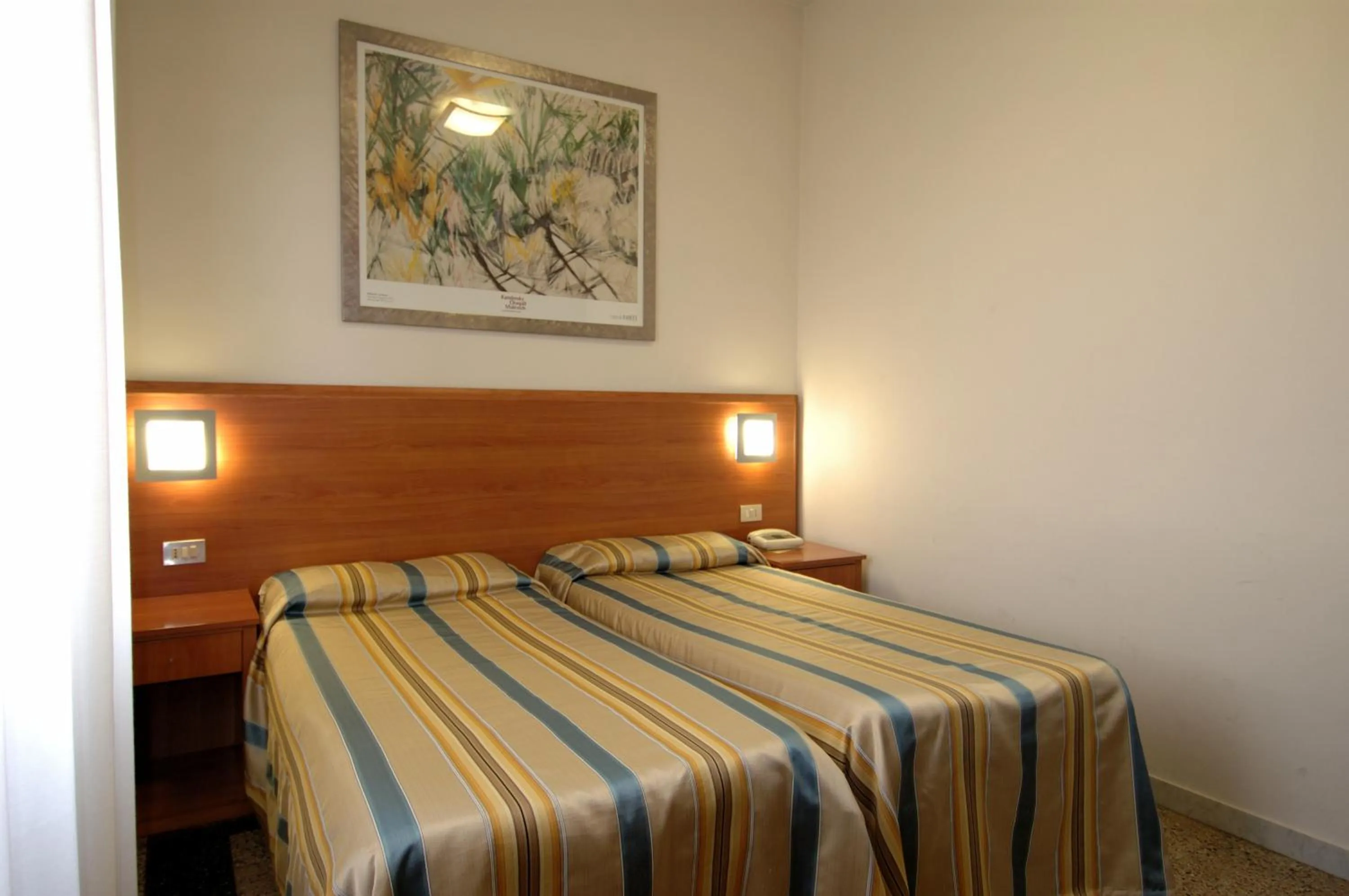 Bed in Hotel Moderno