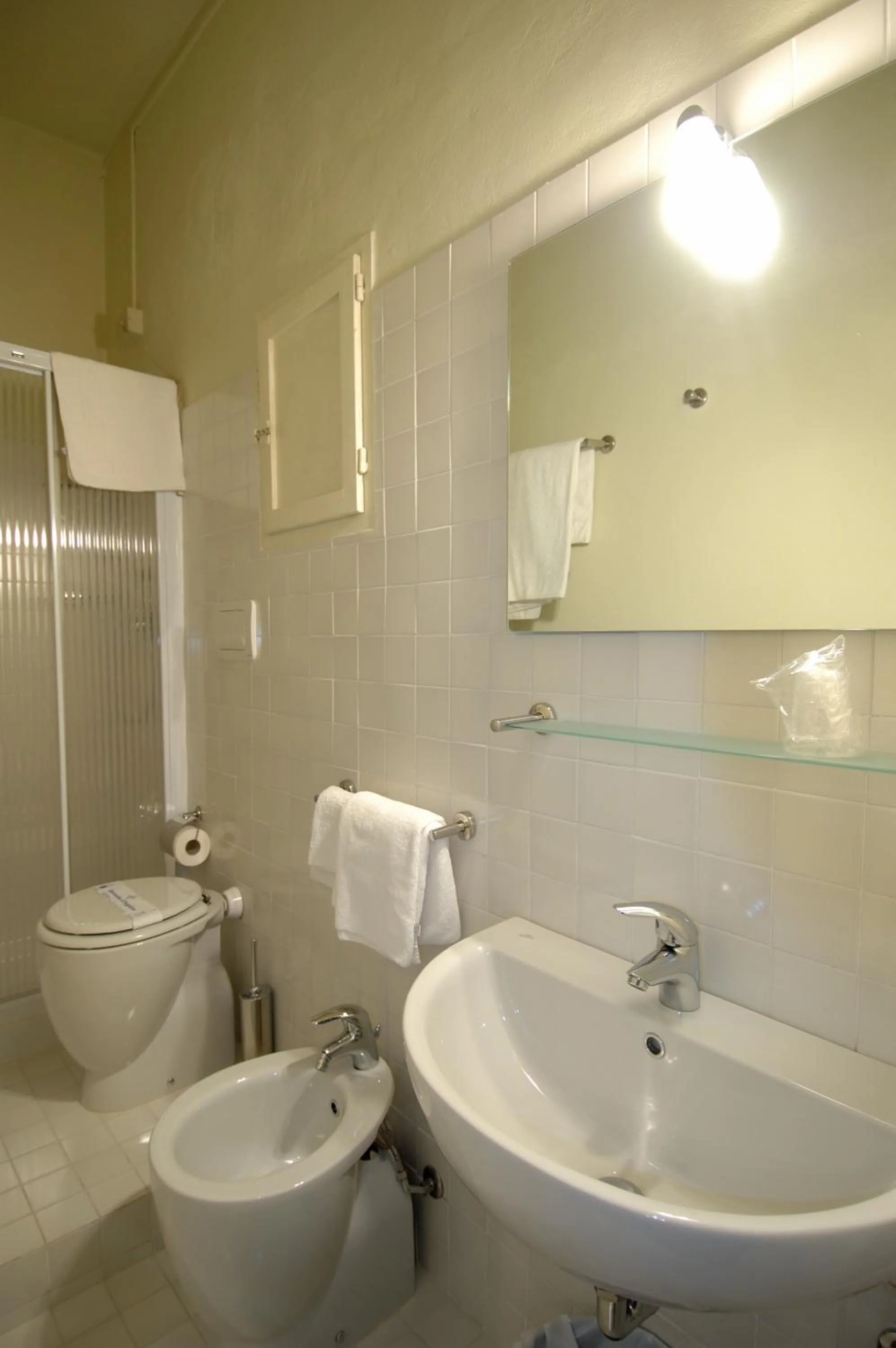 Bathroom in Hotel Moderno