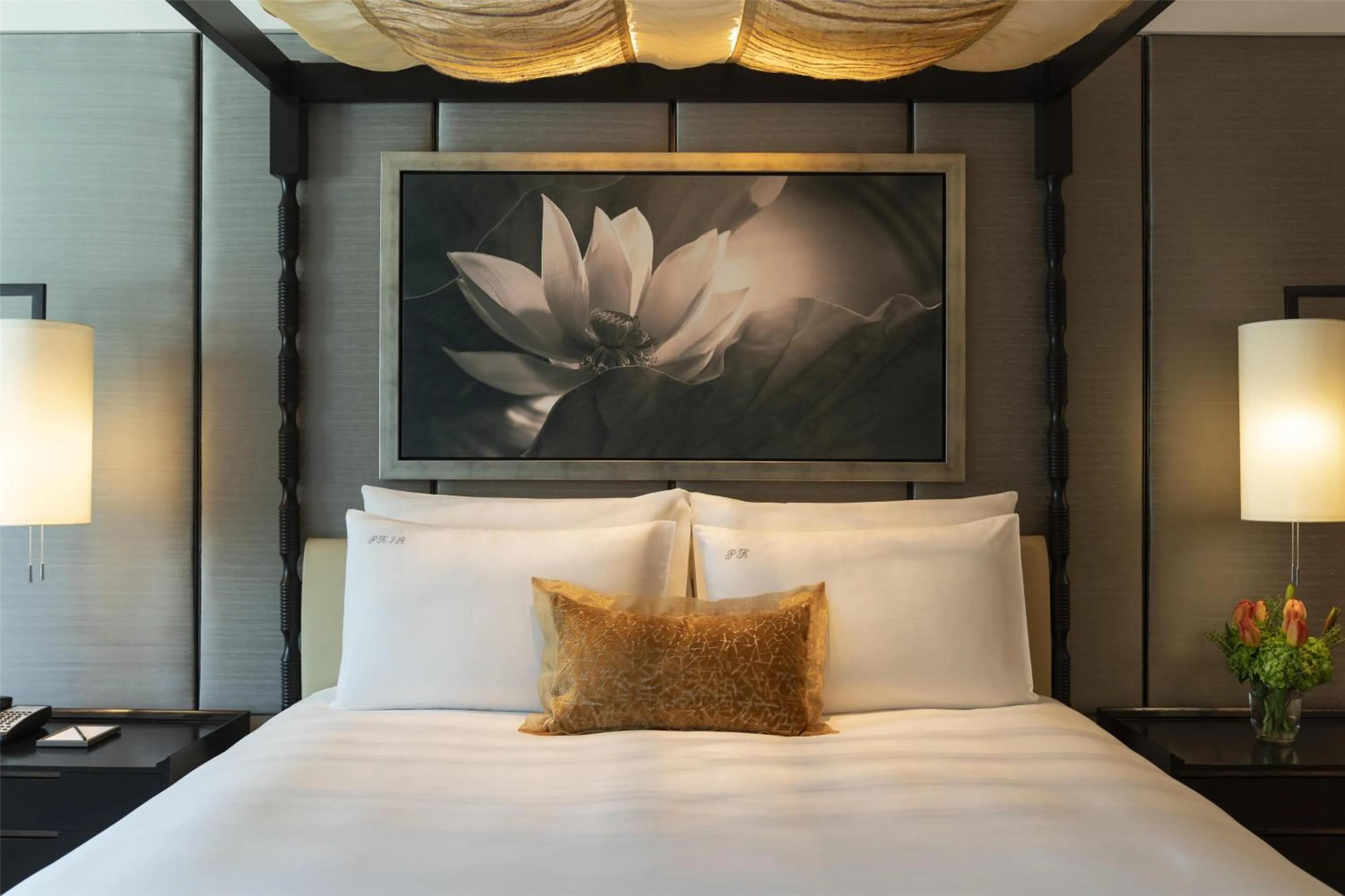 Photo of the whole room, Bed in Siam Kempinski Hotel Bangkok