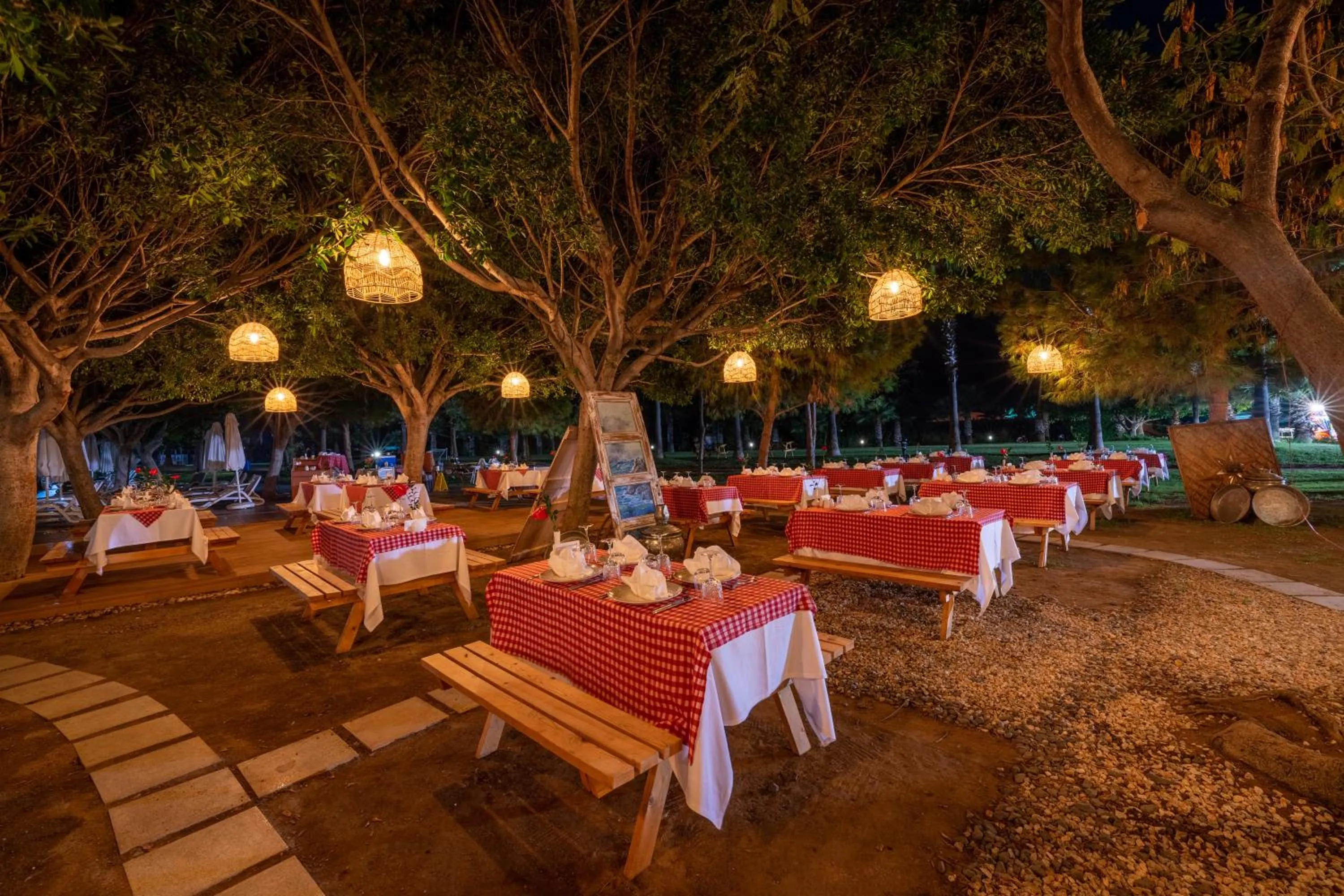 Restaurant/places to eat in Selectum Family Resort Side