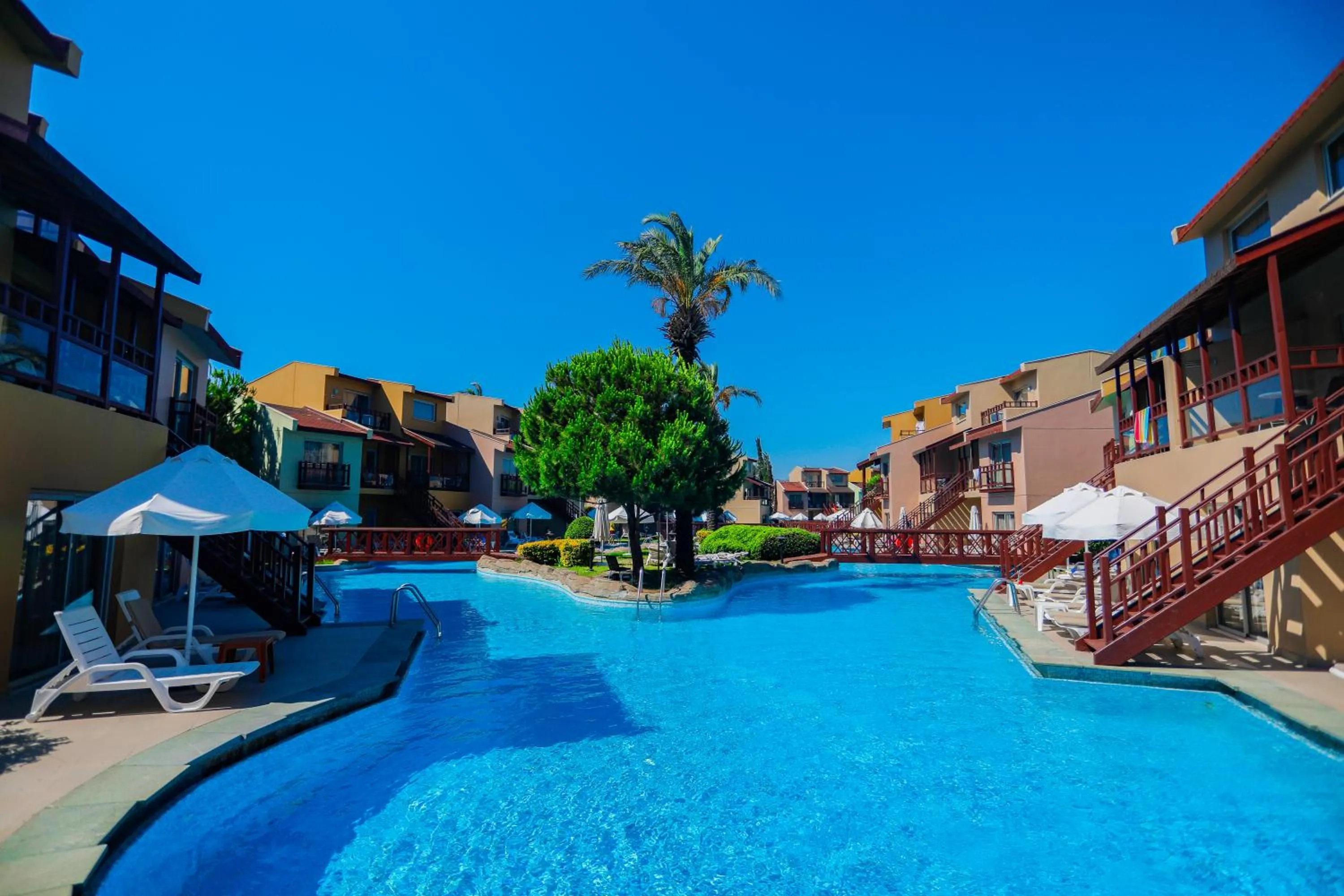 Property building in Selectum Family Resort Side