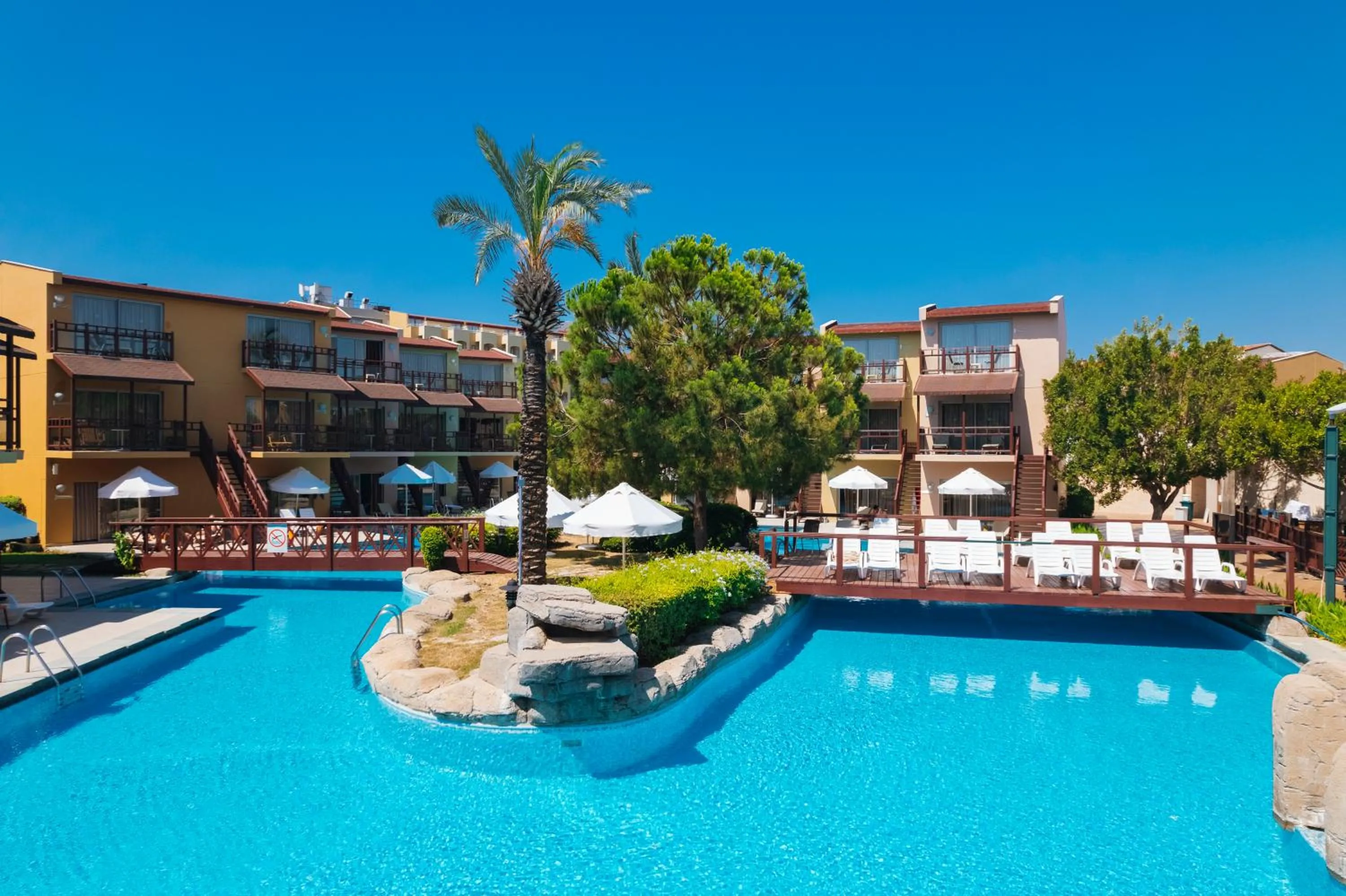 Swimming pool in Selectum Family Resort Side