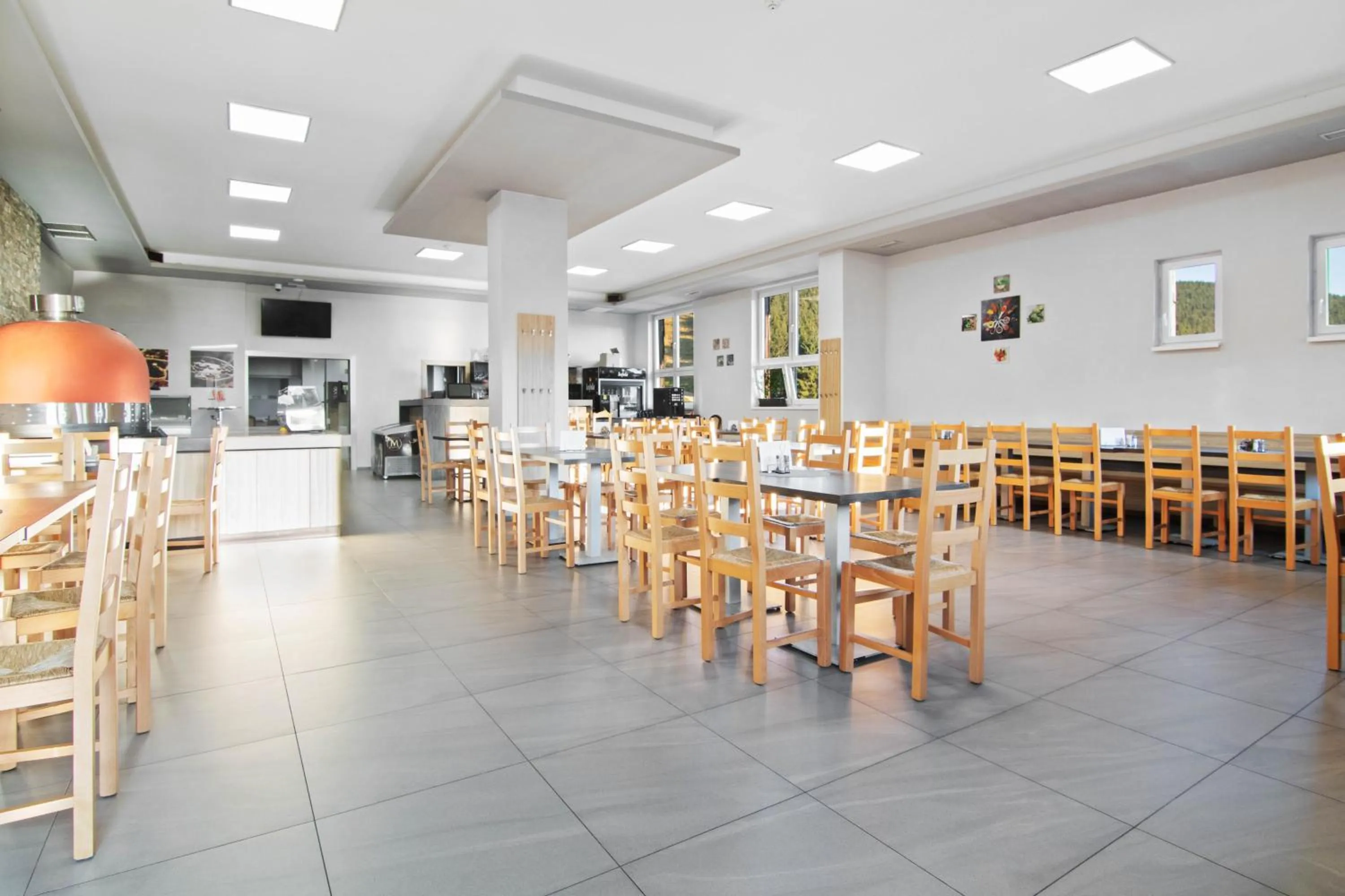 Restaurant/places to eat in Hotel Červenohorské sedlo