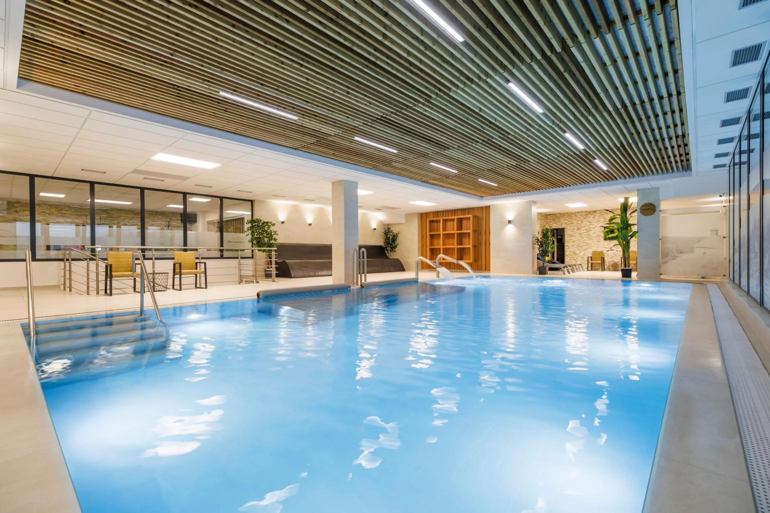 Swimming pool in Hotel Červenohorské sedlo