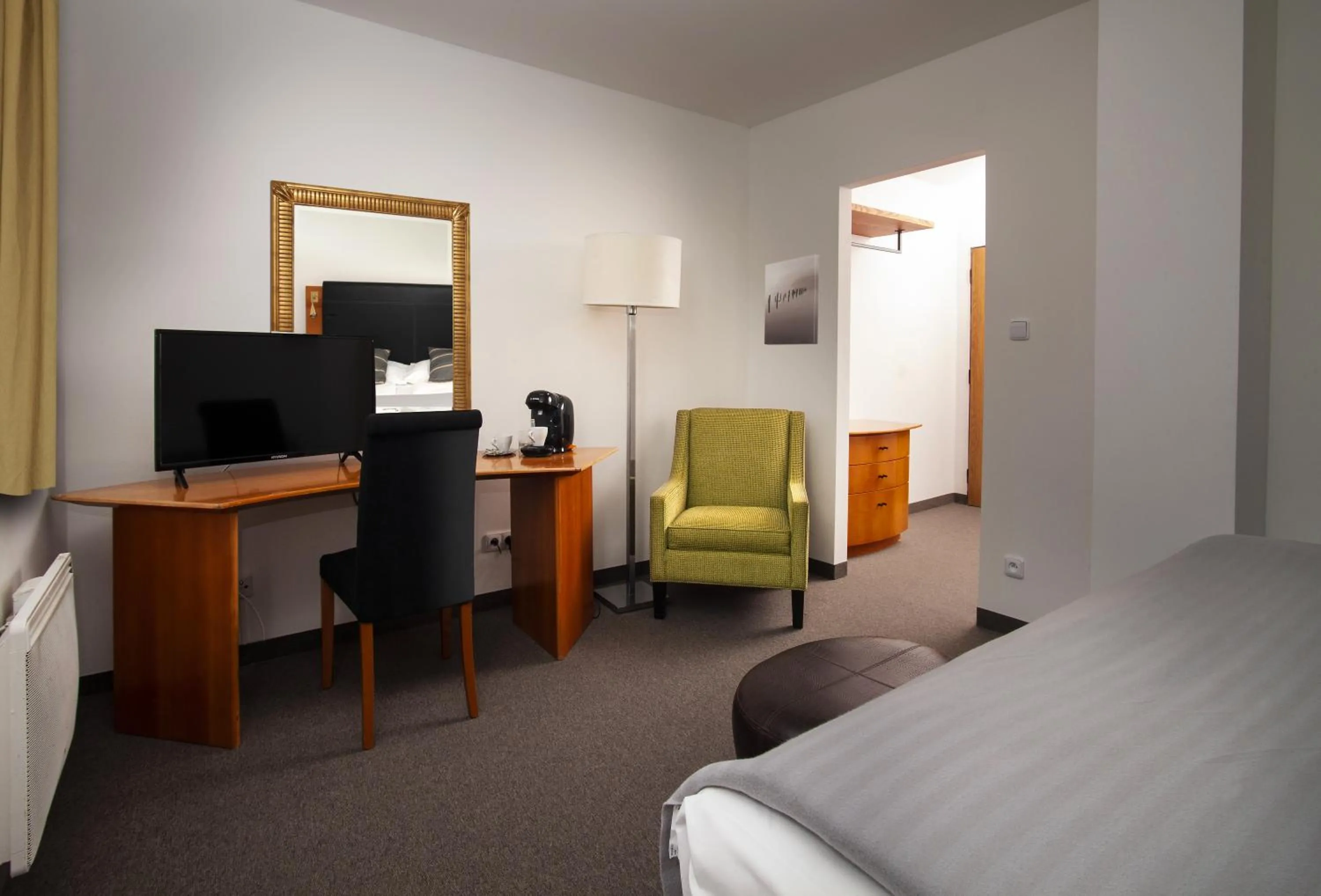 Photo of the whole room, Bed in Hotel Petrovy kameny